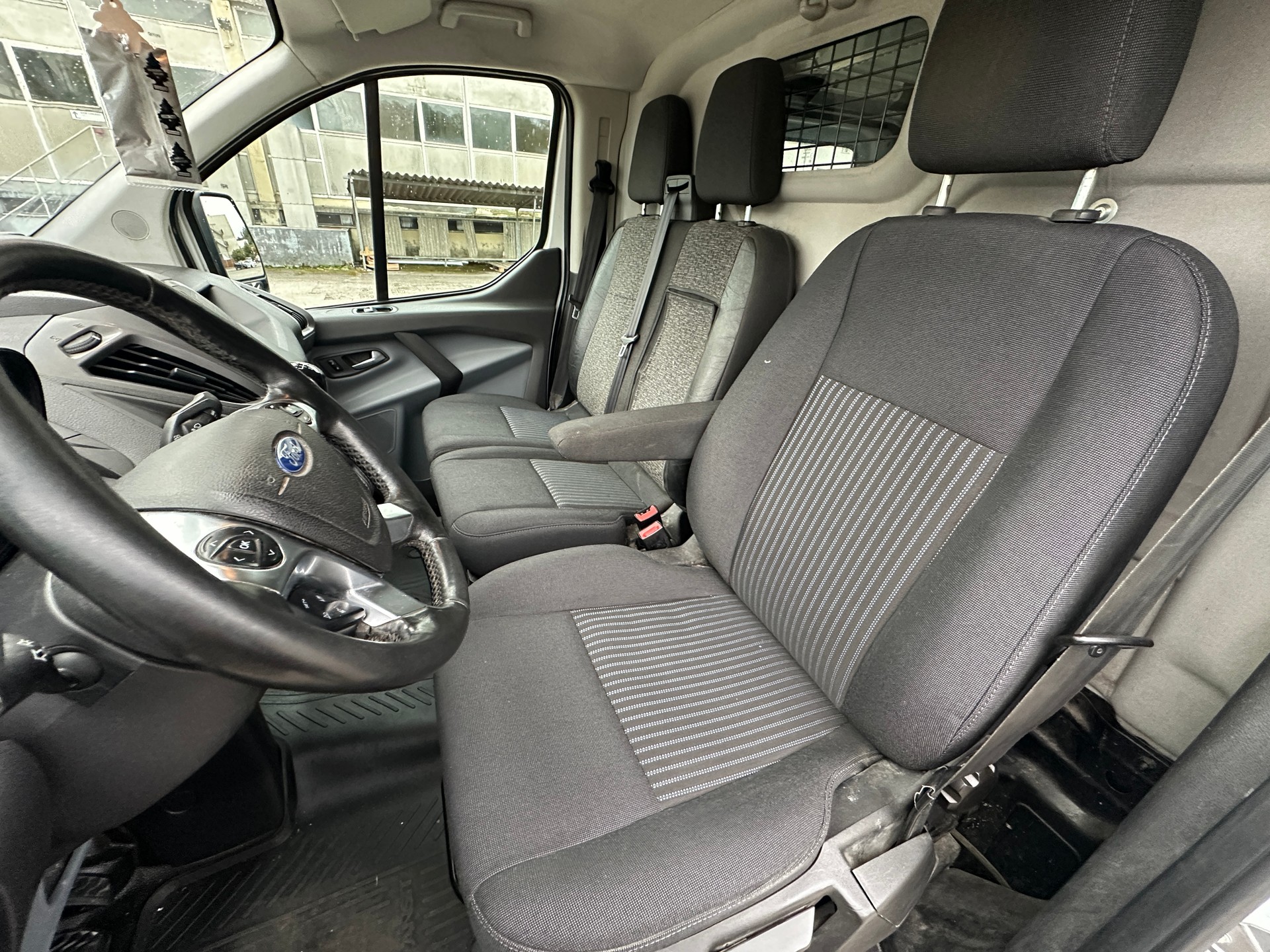 FORD Transit Custom Van 310 L1H1 Trend-image-14