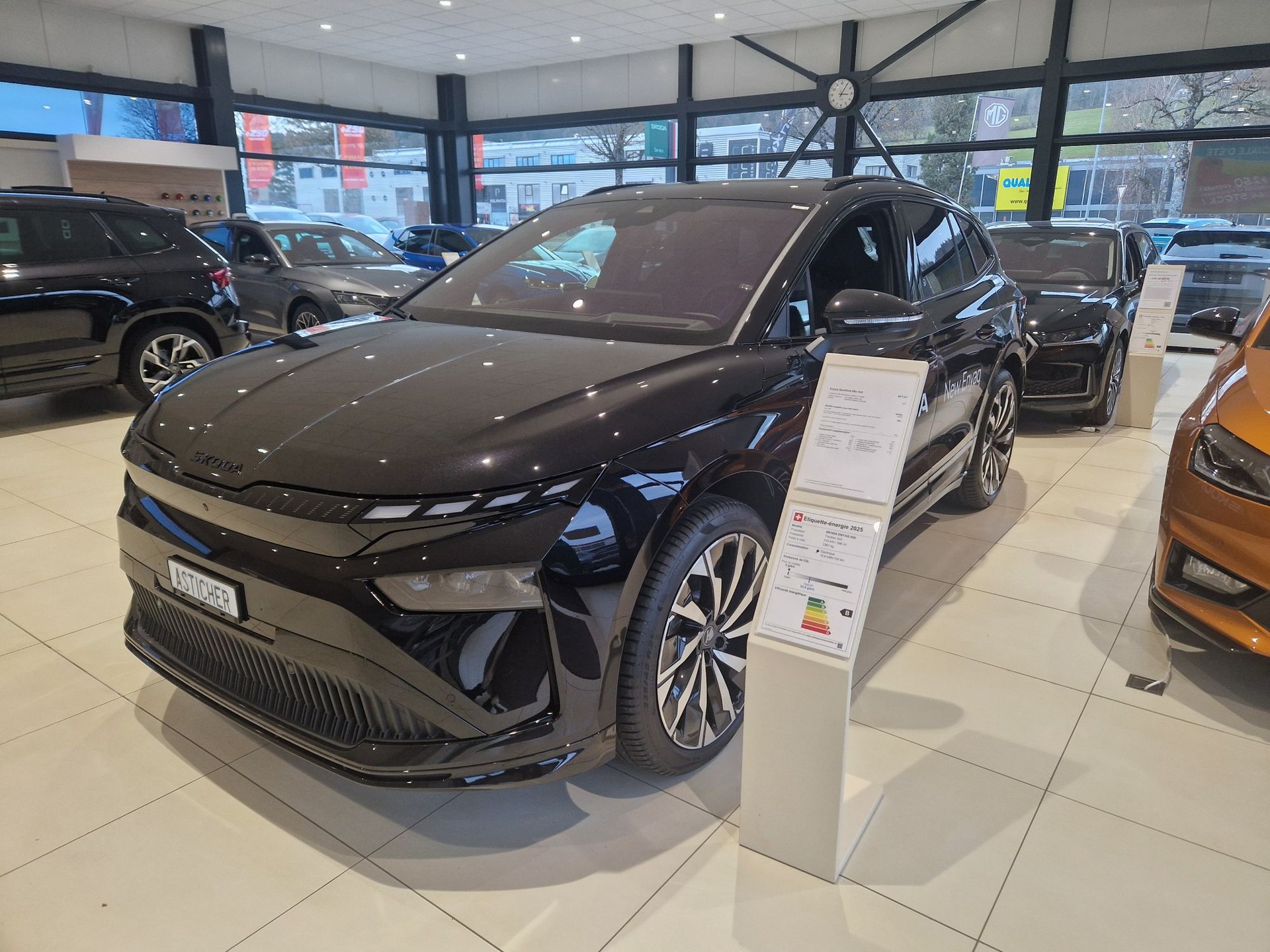 SKODA Enyaq 85x Sportline 4x4-image-0