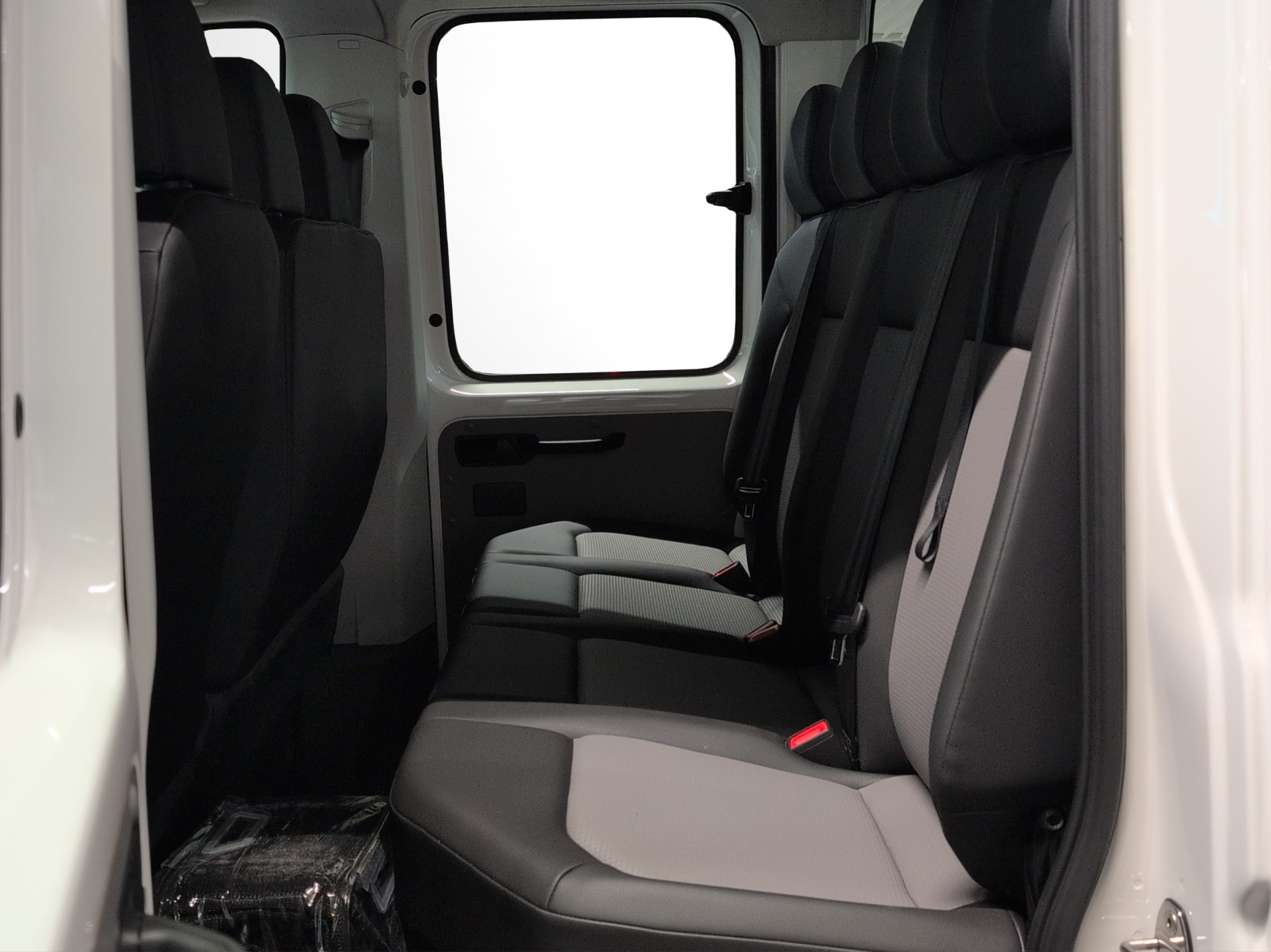 VW Crafter 35 2.0 BiTDI Champion L3 4M Kipp./Prits./Koff+Heb. A-image-7