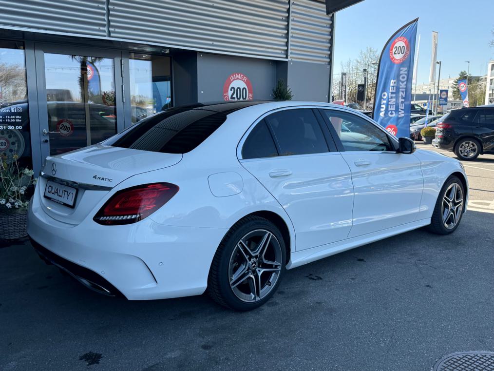 MERCEDES-BENZ C 220 d AMG Line 4Matic 9G-Tronic-image-2