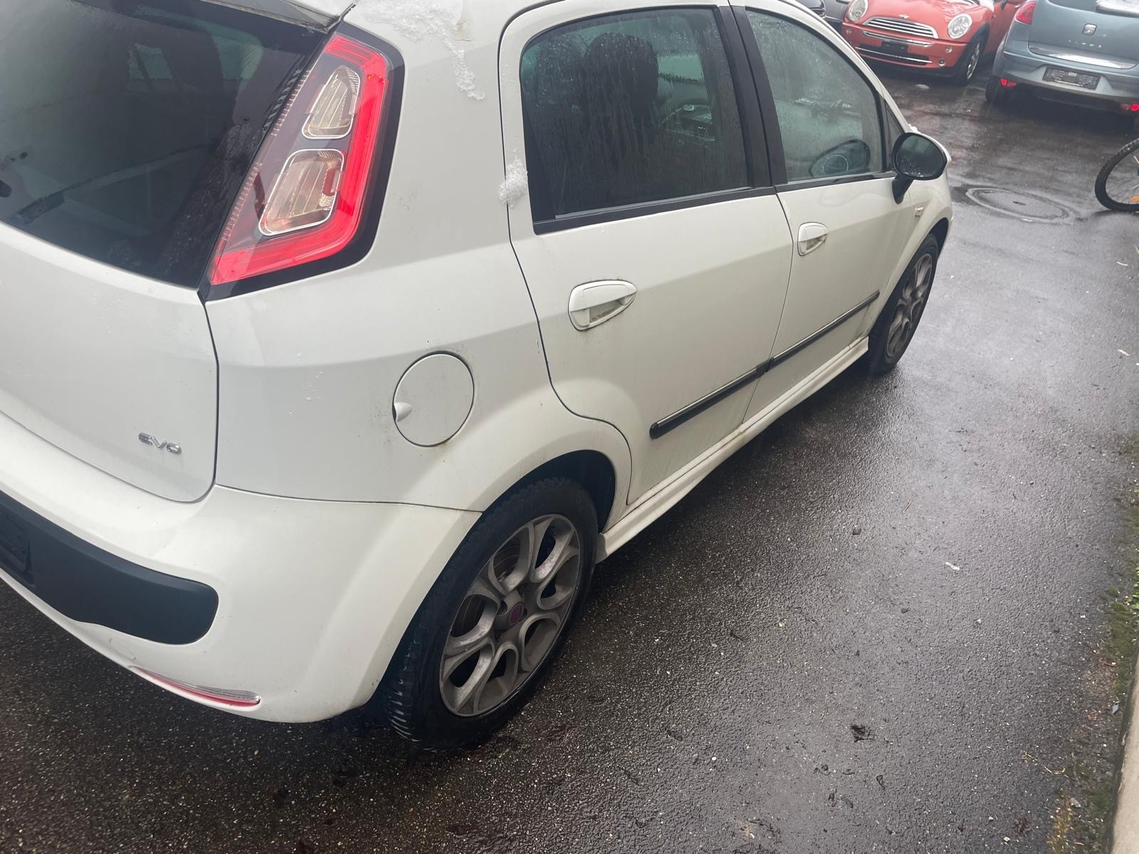 FIAT Punto Evo 1.4 16V Sporting-image-1
