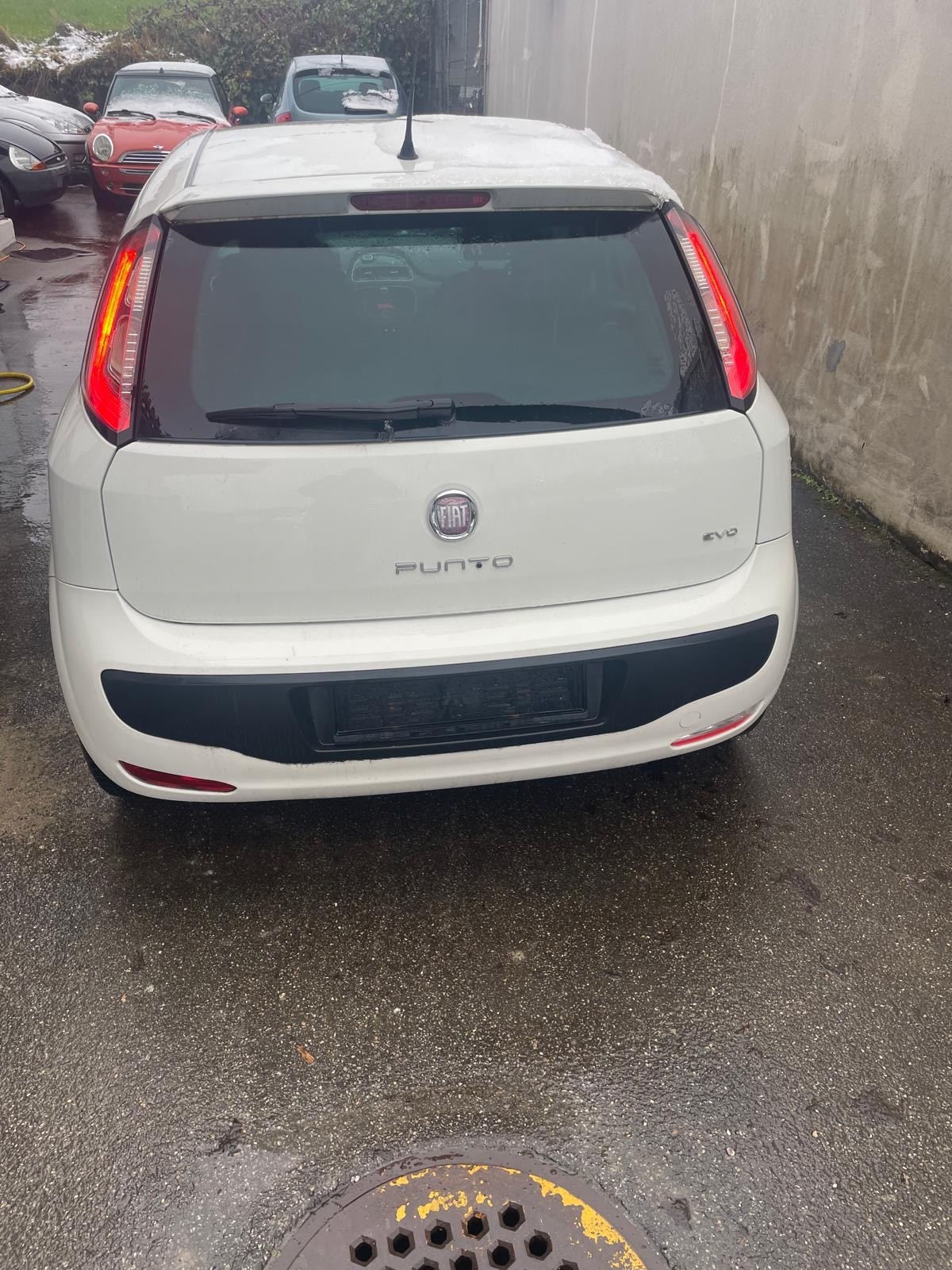 FIAT Punto Evo 1.4 16V Sporting-image-3