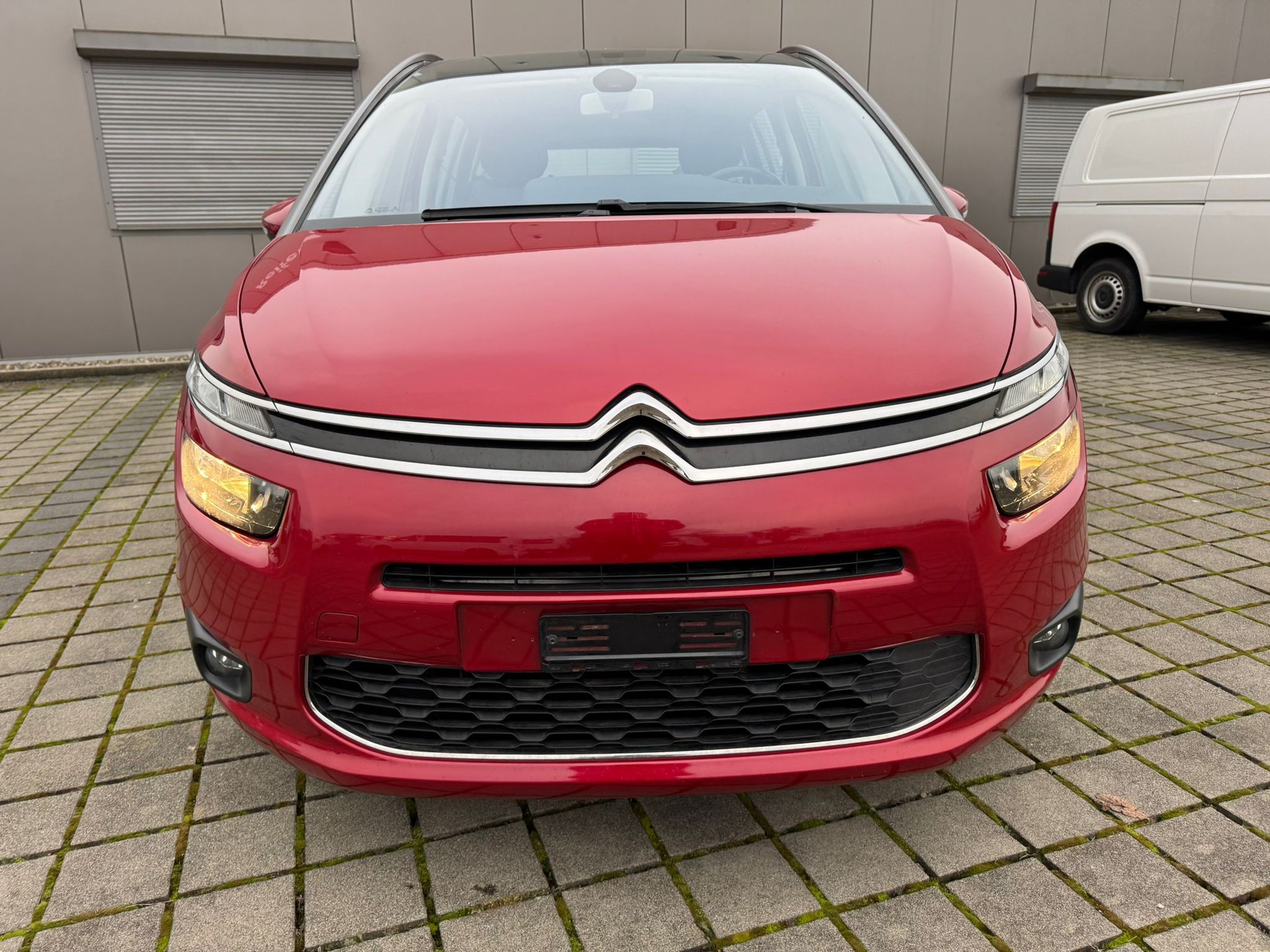 CITROEN Grand C4 Picasso 1.6 e-HDi Attraction EGS6-image-3