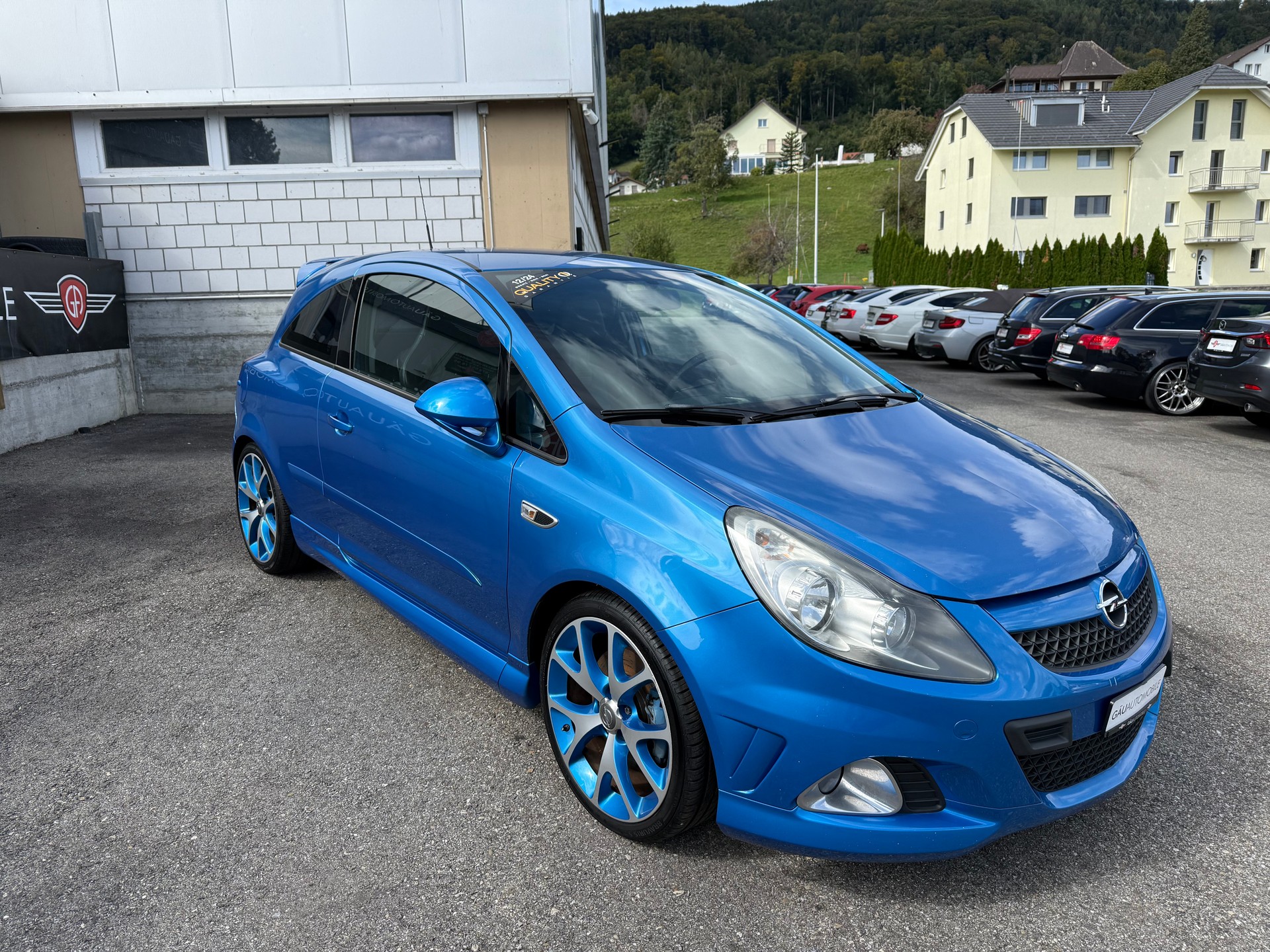 OPEL Corsa 1.6 Turbo OPC-image-1