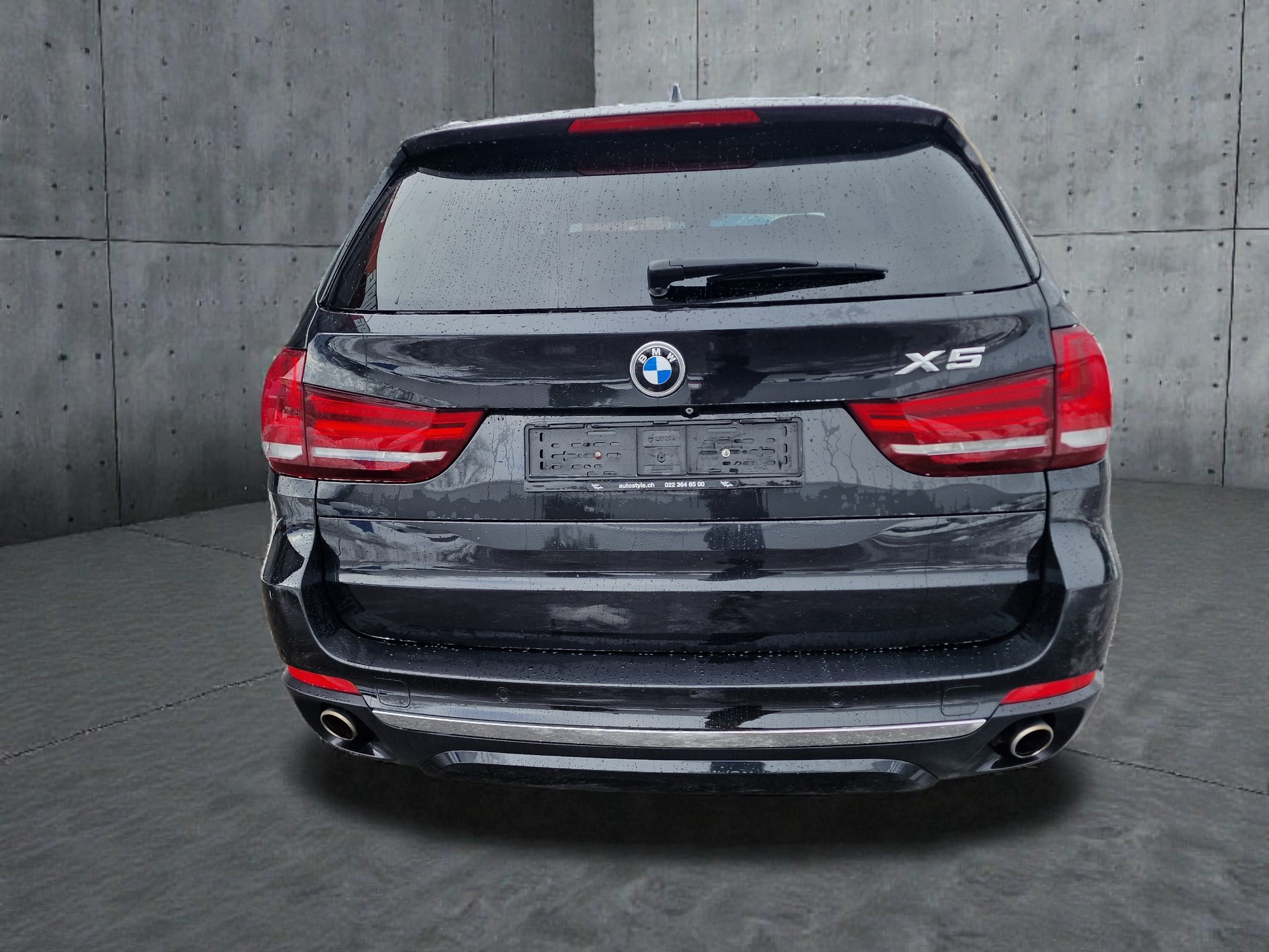 BMW X5 xDrive 30d Steptronic 12Mt Gara Anhängkupp MFK Neu 8x Alu-image-7