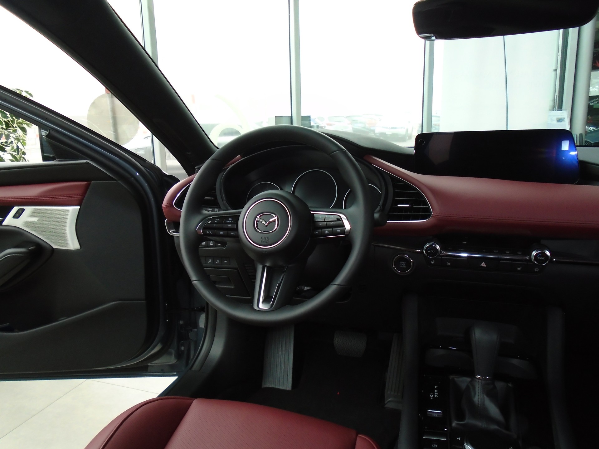 MAZDA 3 Hatchback SKYACTIV-X M Hybrid 186 AWD Takumi Automat-image-7
