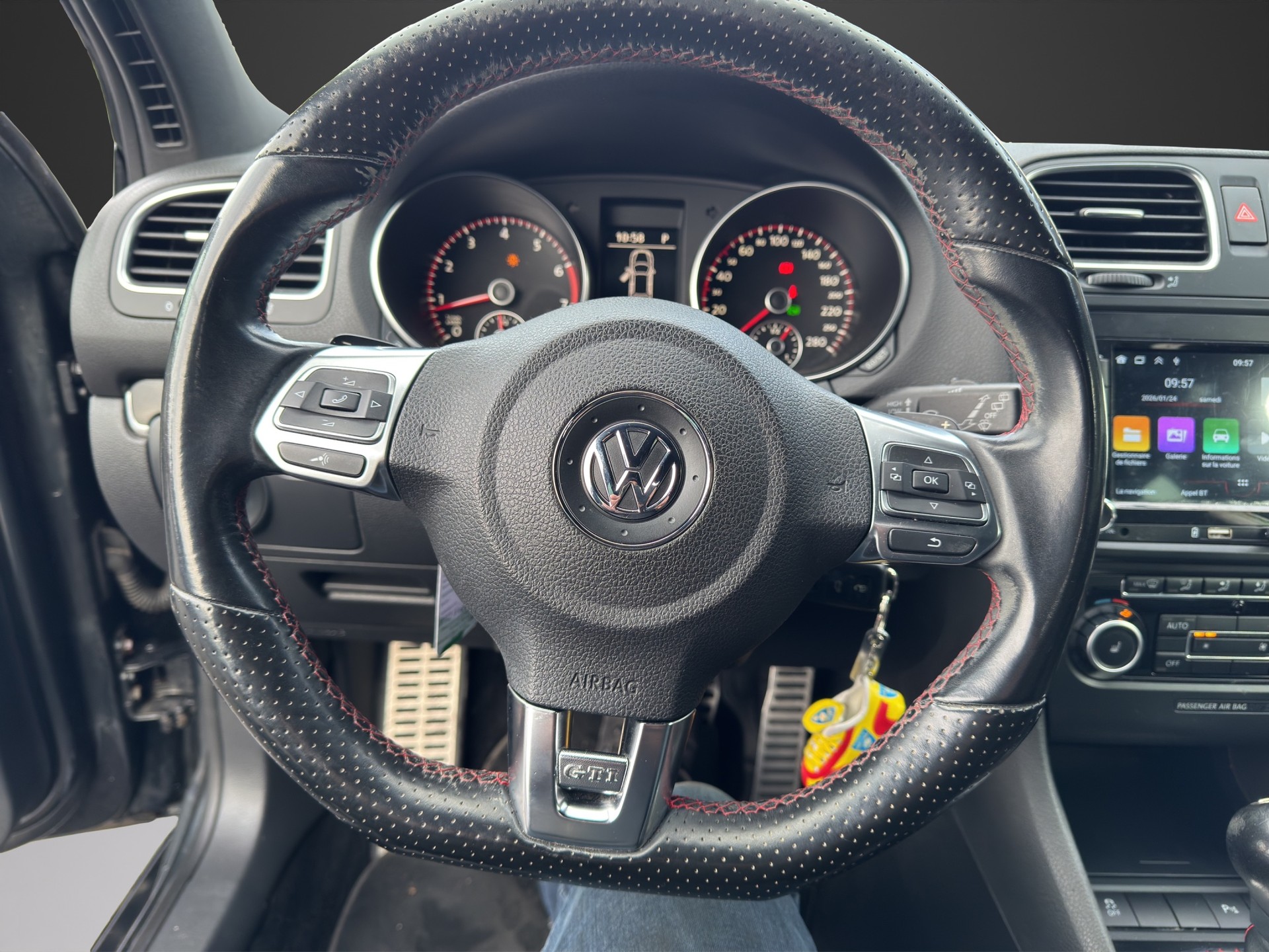 VW Golf 2.0 TSI GTI DSG-image-8
