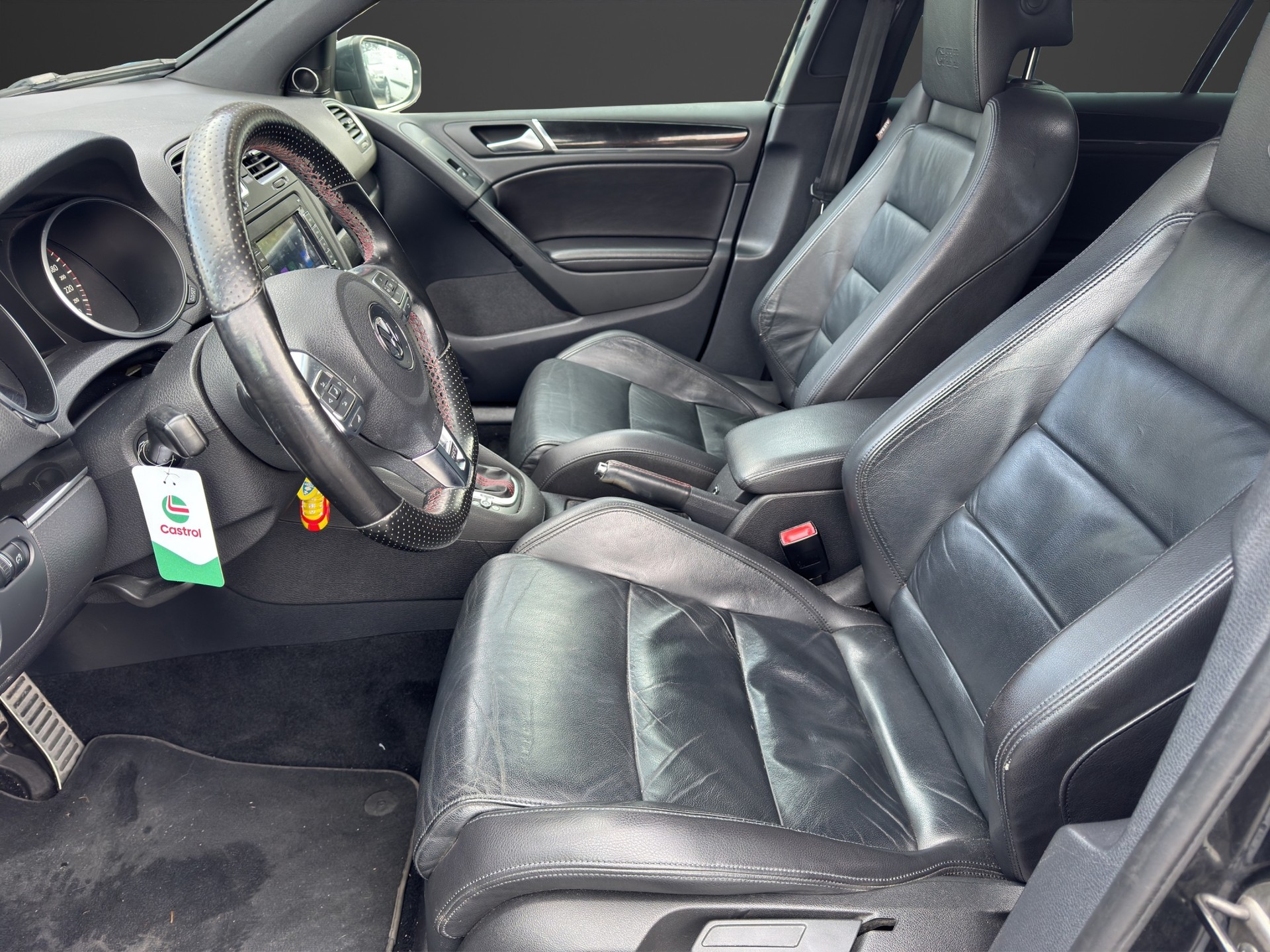VW Golf 2.0 TSI GTI DSG-image-12