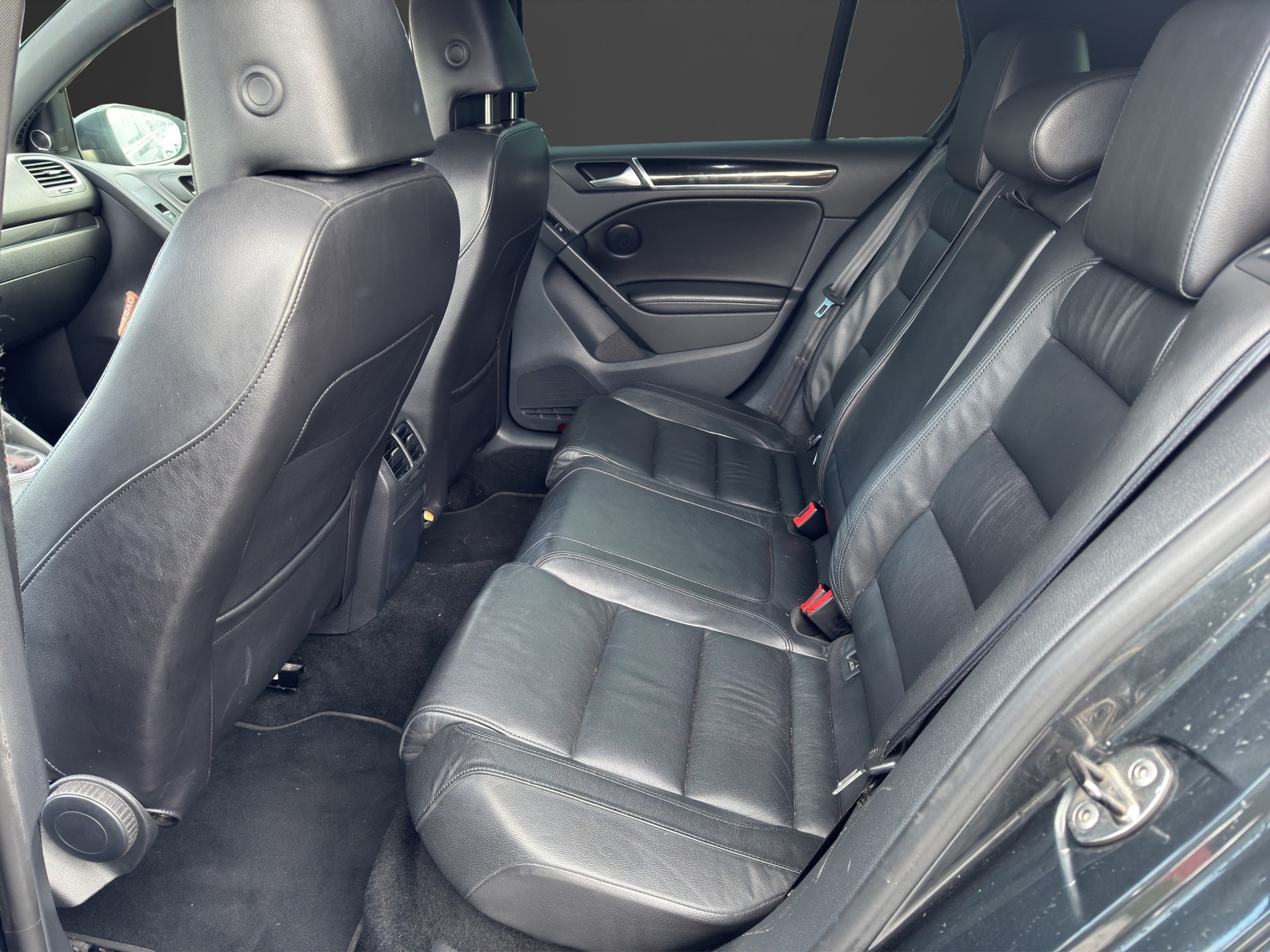 VW Golf 2.0 TSI GTI DSG-image-13