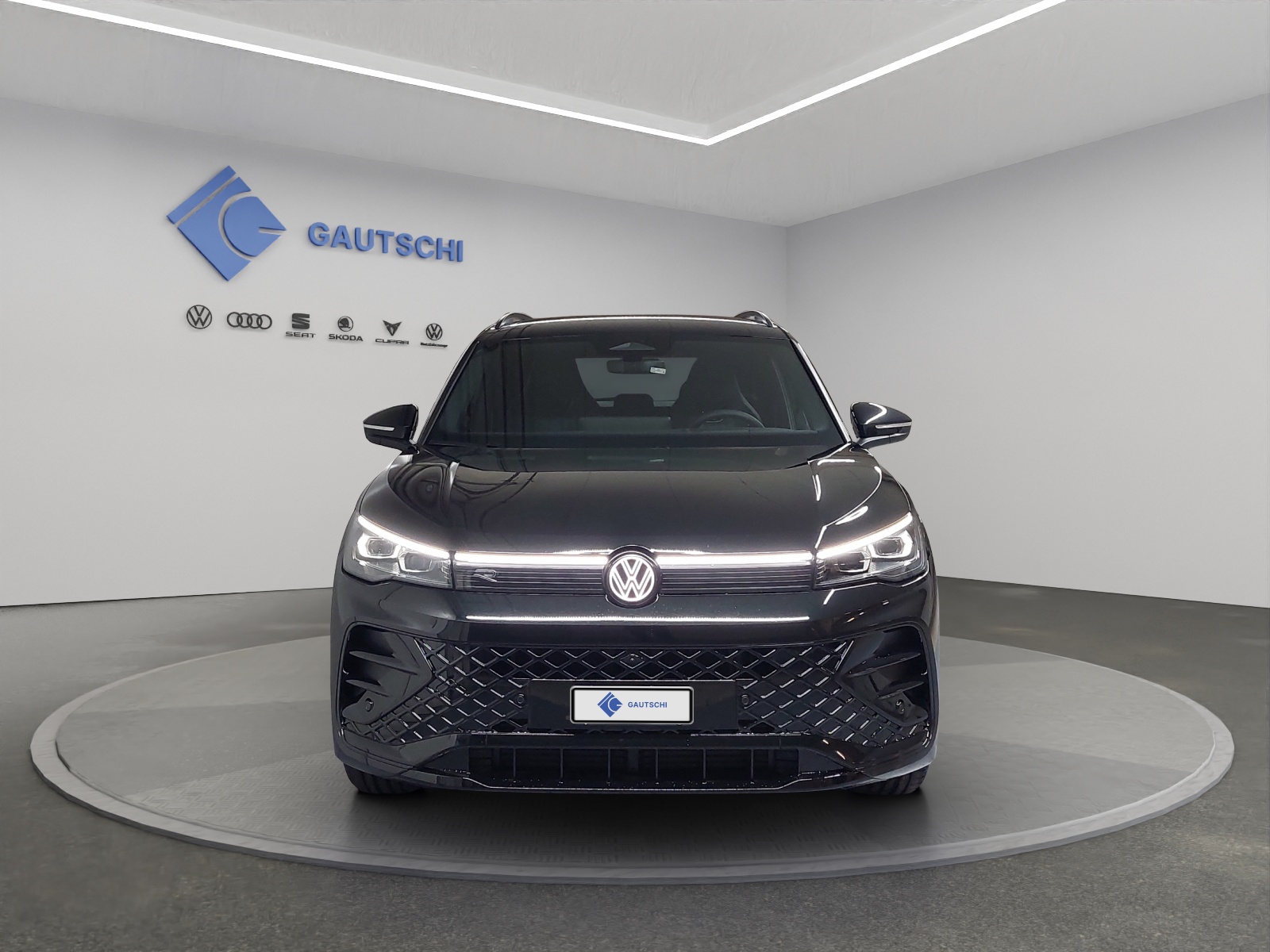 VW Tiguan 2.0 TDI SCR R-Line 4Motion DSG-image-4