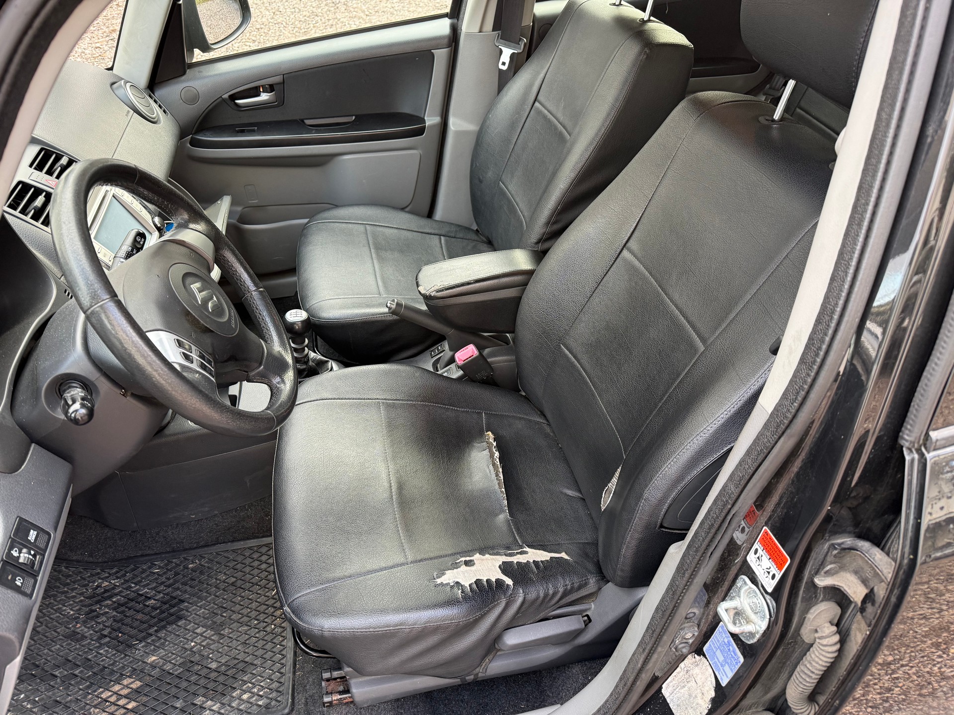 SUZUKI SX4 1.9 TD GL Top 4WD-image-9
