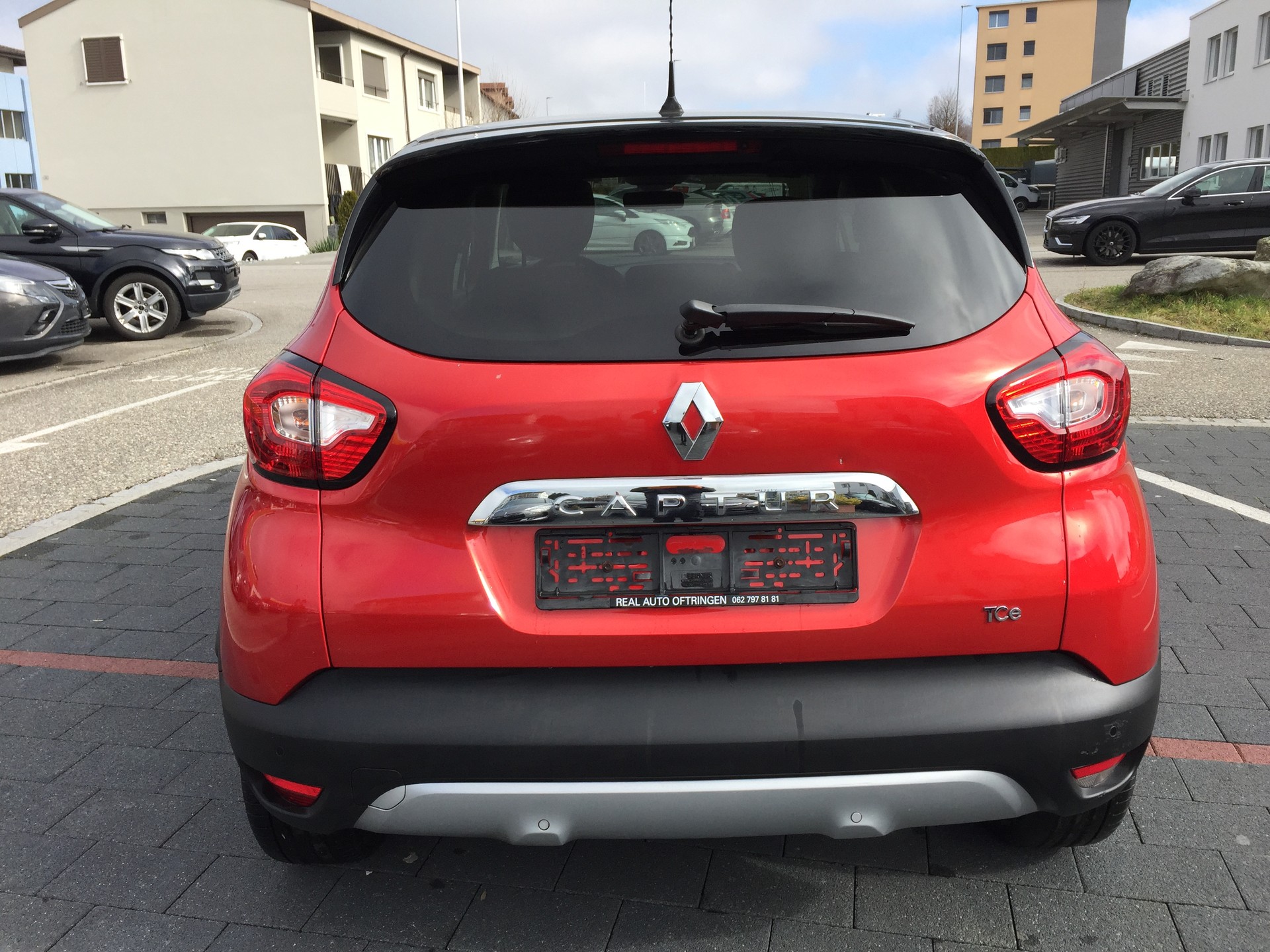RENAULT Captur 1.2 T 16V Dynamique EDC-image-3