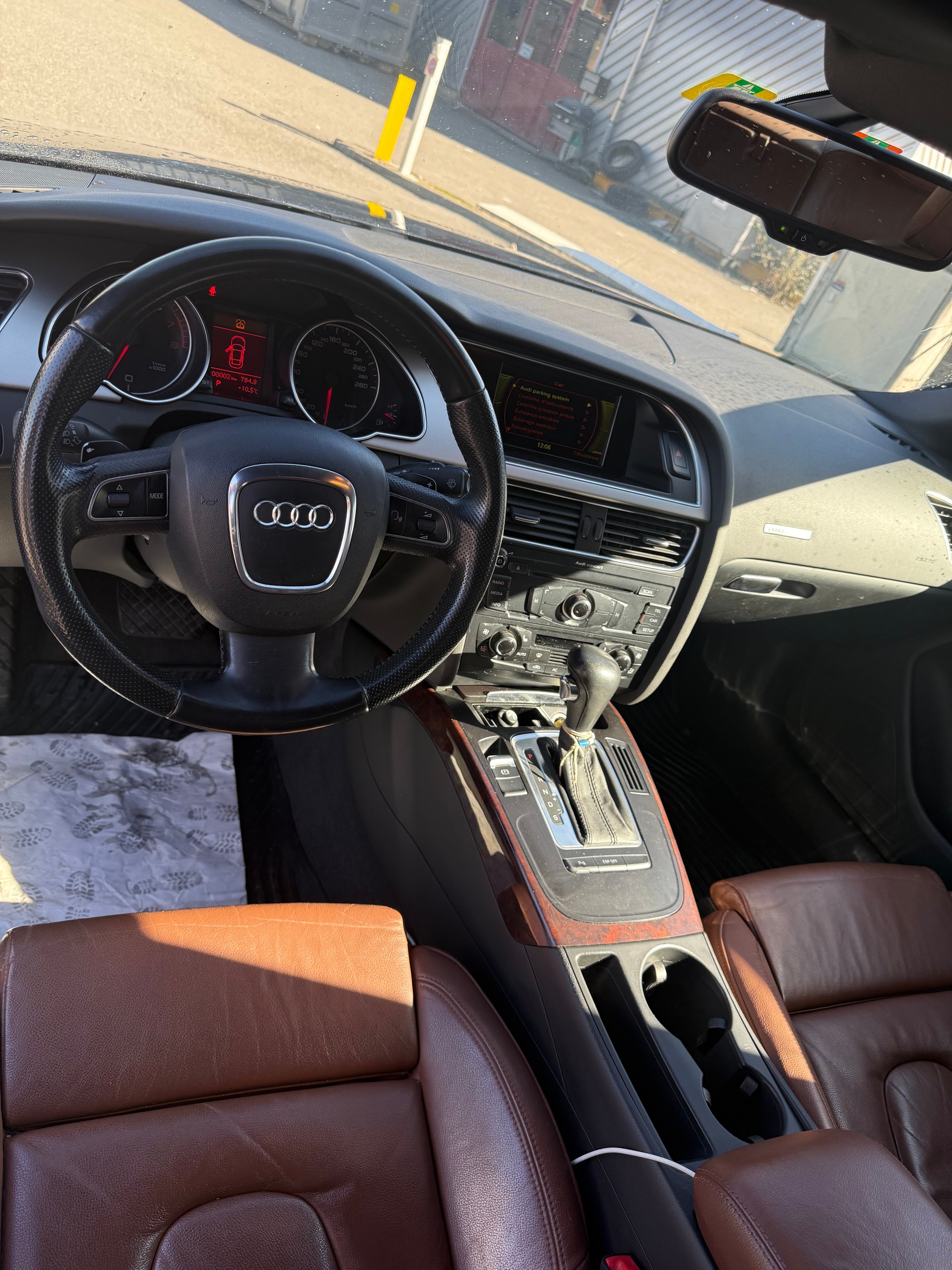 AUDI A5 Coupé 2.0 TFSI multitronic-image-9