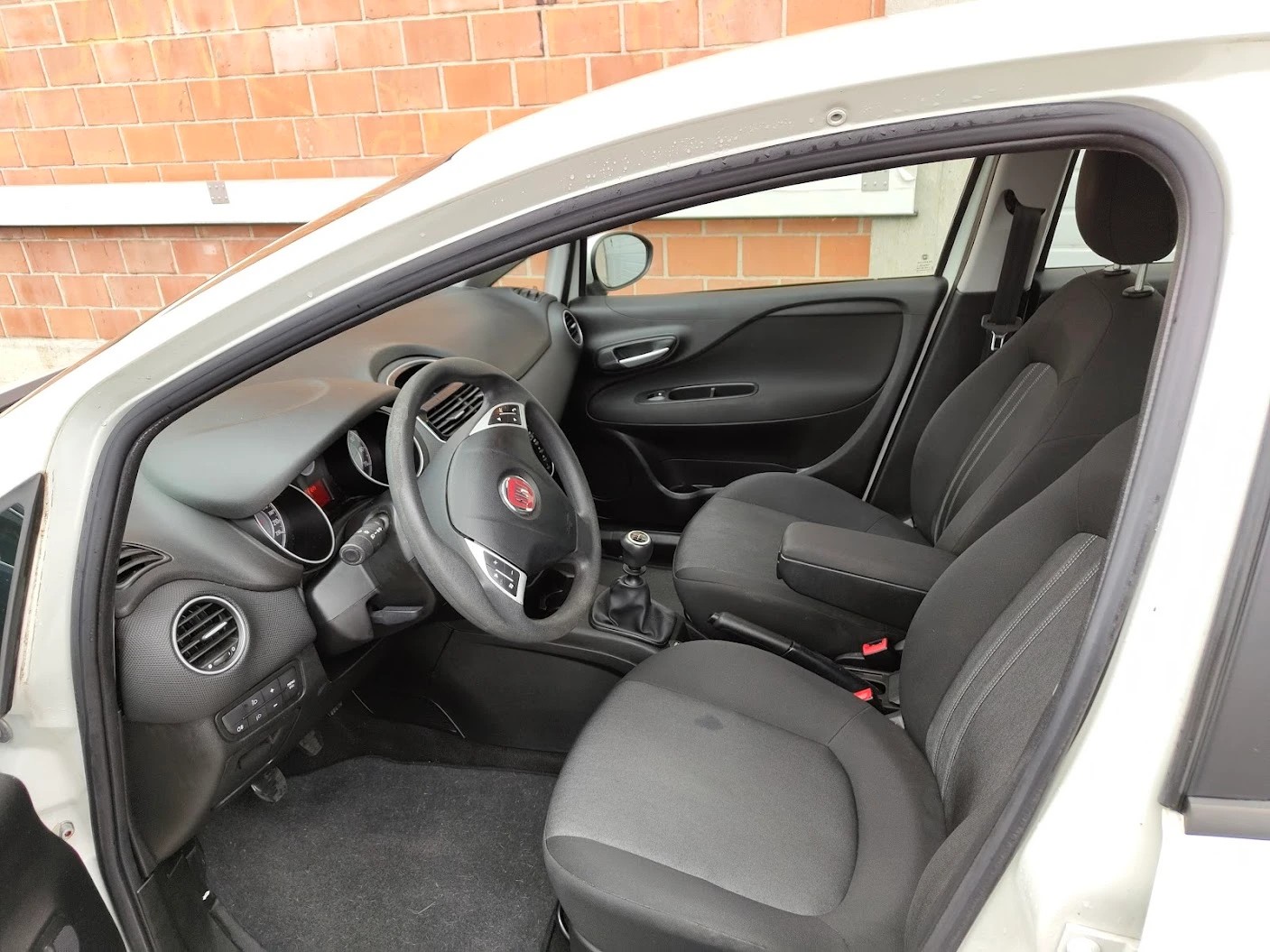 FIAT Punto 1.2 Pop Star-image-2