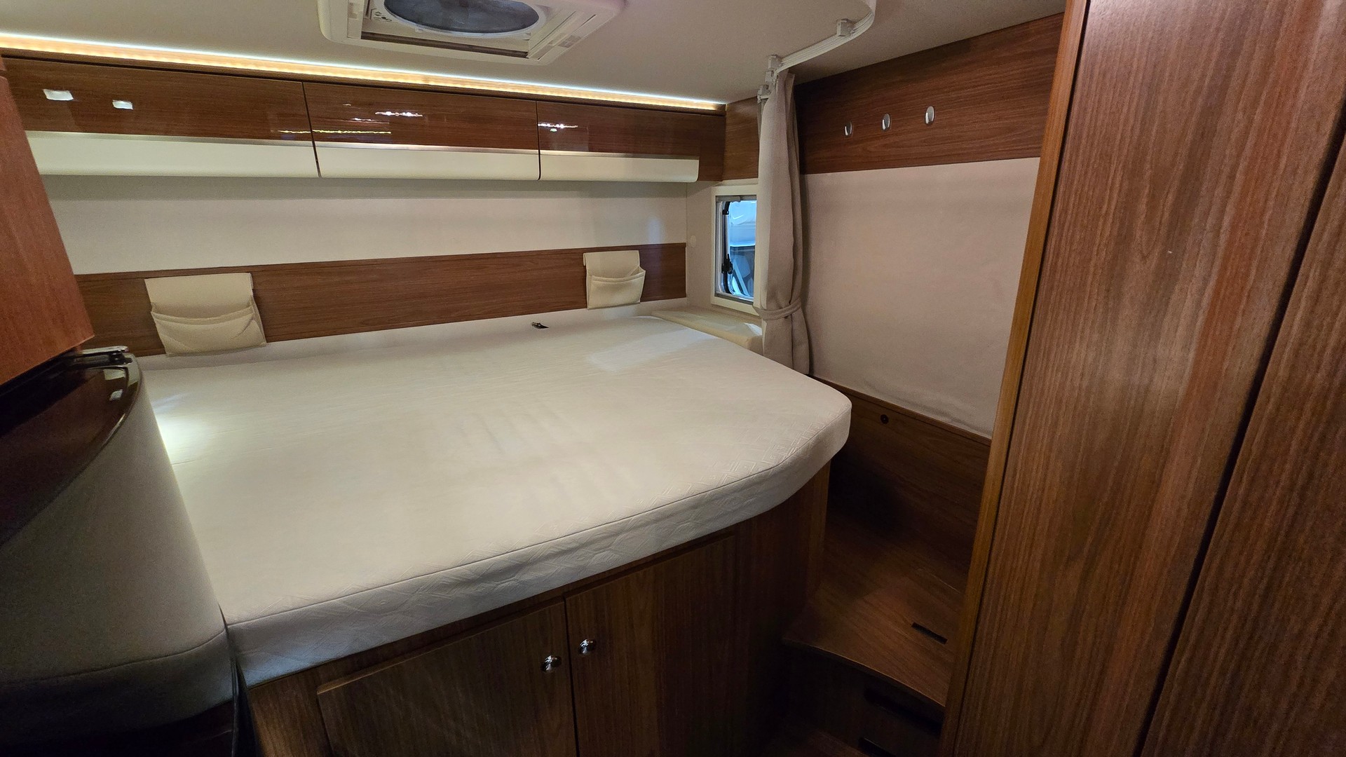 EURA MOBIL "Integra Line" IL 690HB, Fiat Ducato 2.3MJT 130PS-image-12