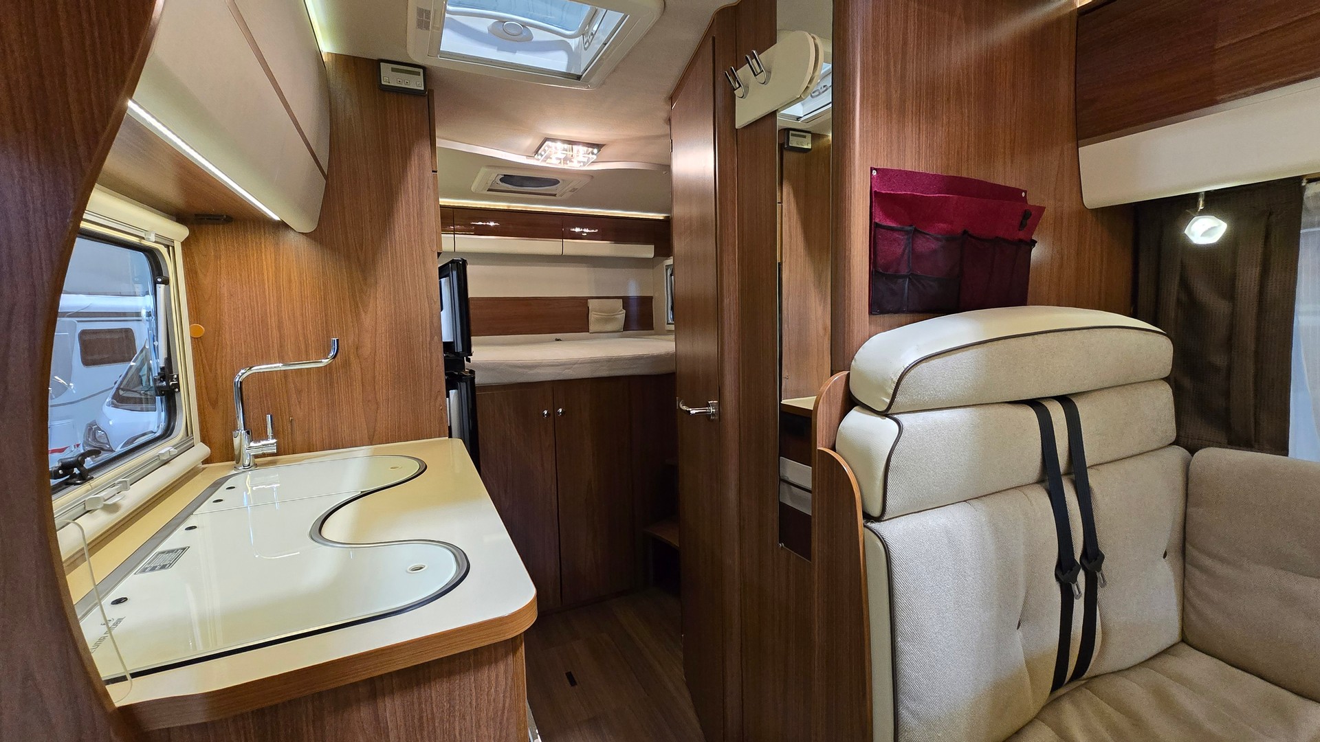 EURA MOBIL "Integra Line" IL 690HB, Fiat Ducato 2.3MJT 130PS-image-10