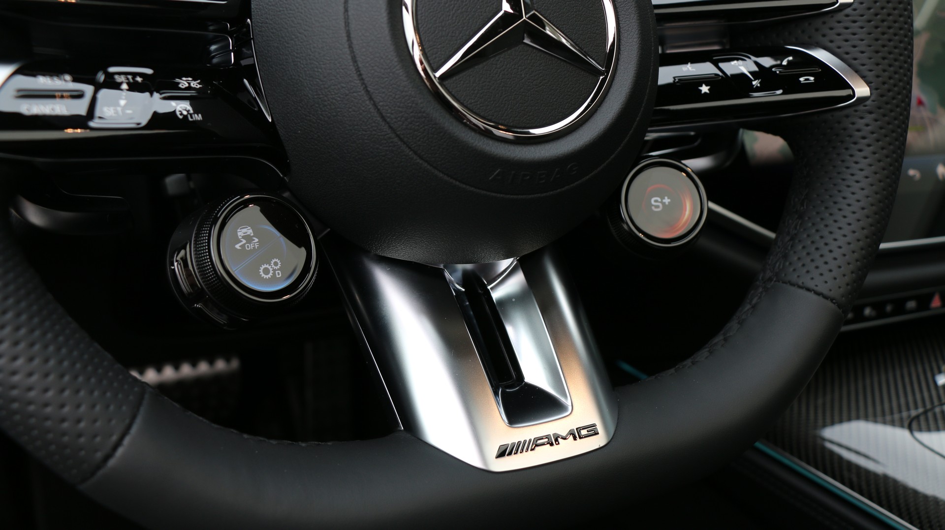 MERCEDES-BENZ E 53 Hybrid 4M+ 9G-Tronic-image-15