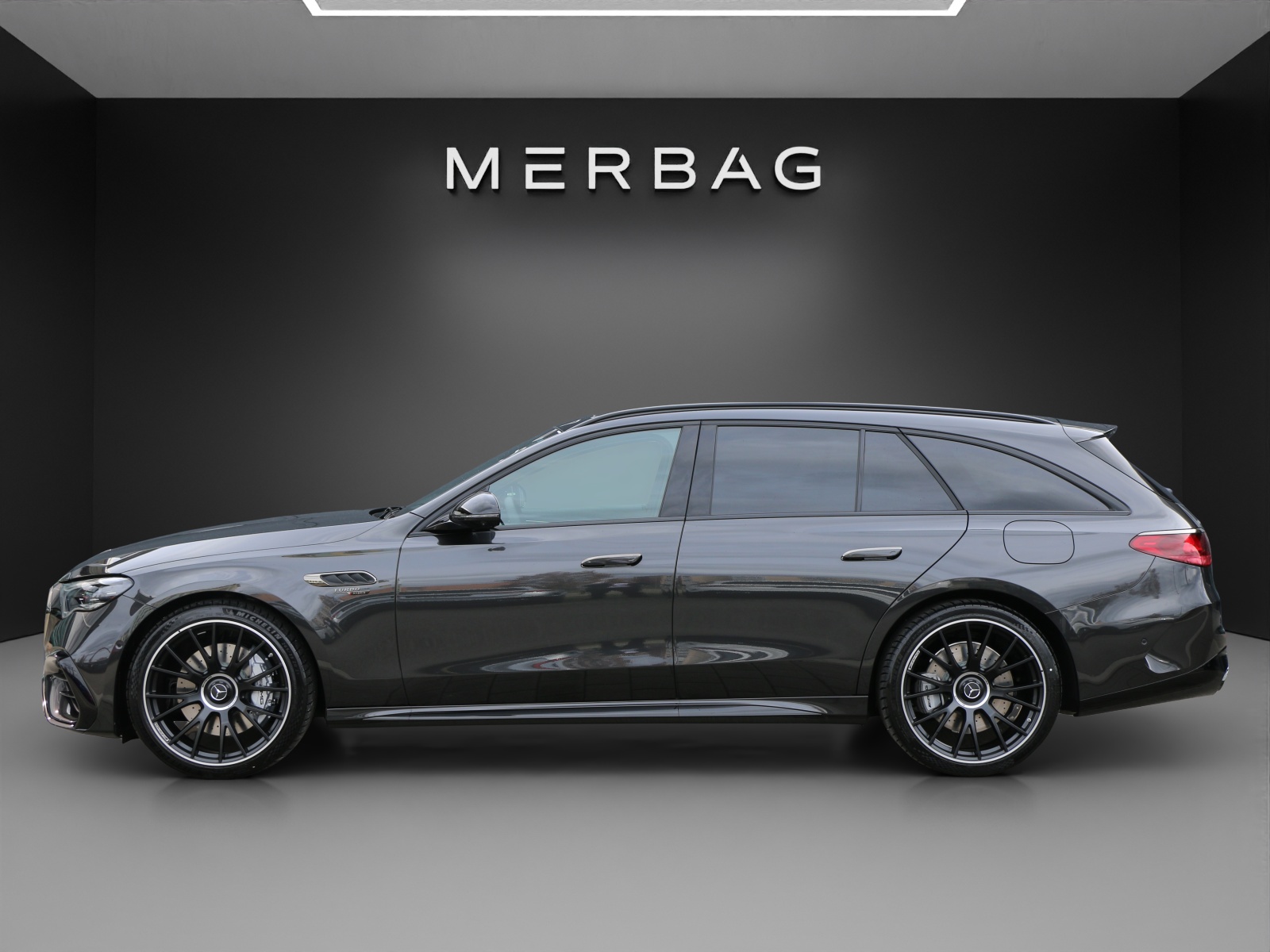 MERCEDES-BENZ E 53 Hybrid 4M+ 9G-Tronic-image-1