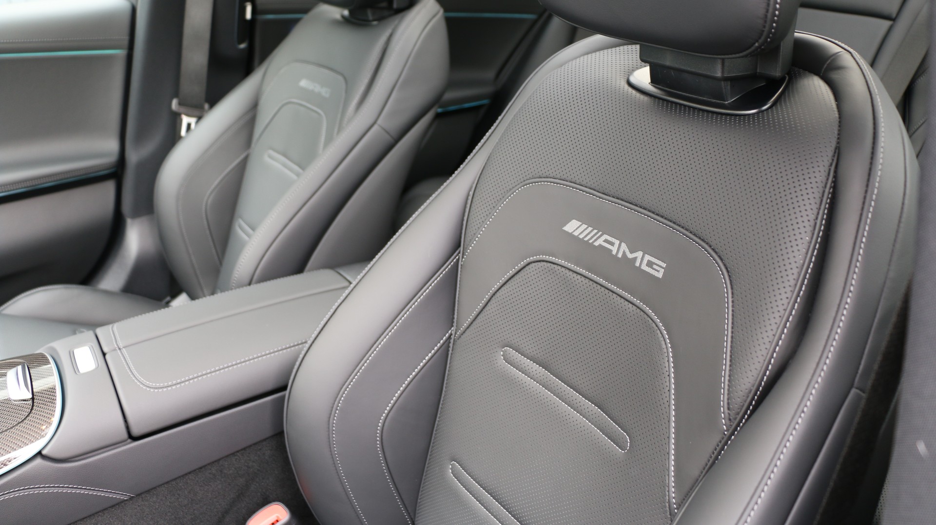 MERCEDES-BENZ E 53 Hybrid 4M+ 9G-Tronic-image-8
