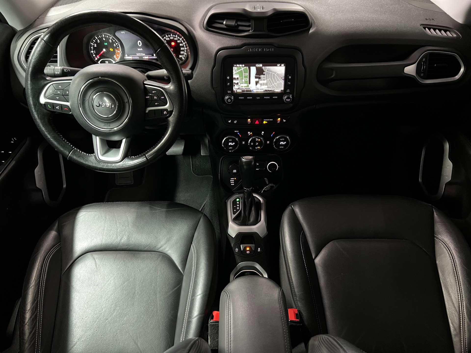 JEEP Renegade 1.4 Turbo Limited AWD-image-7