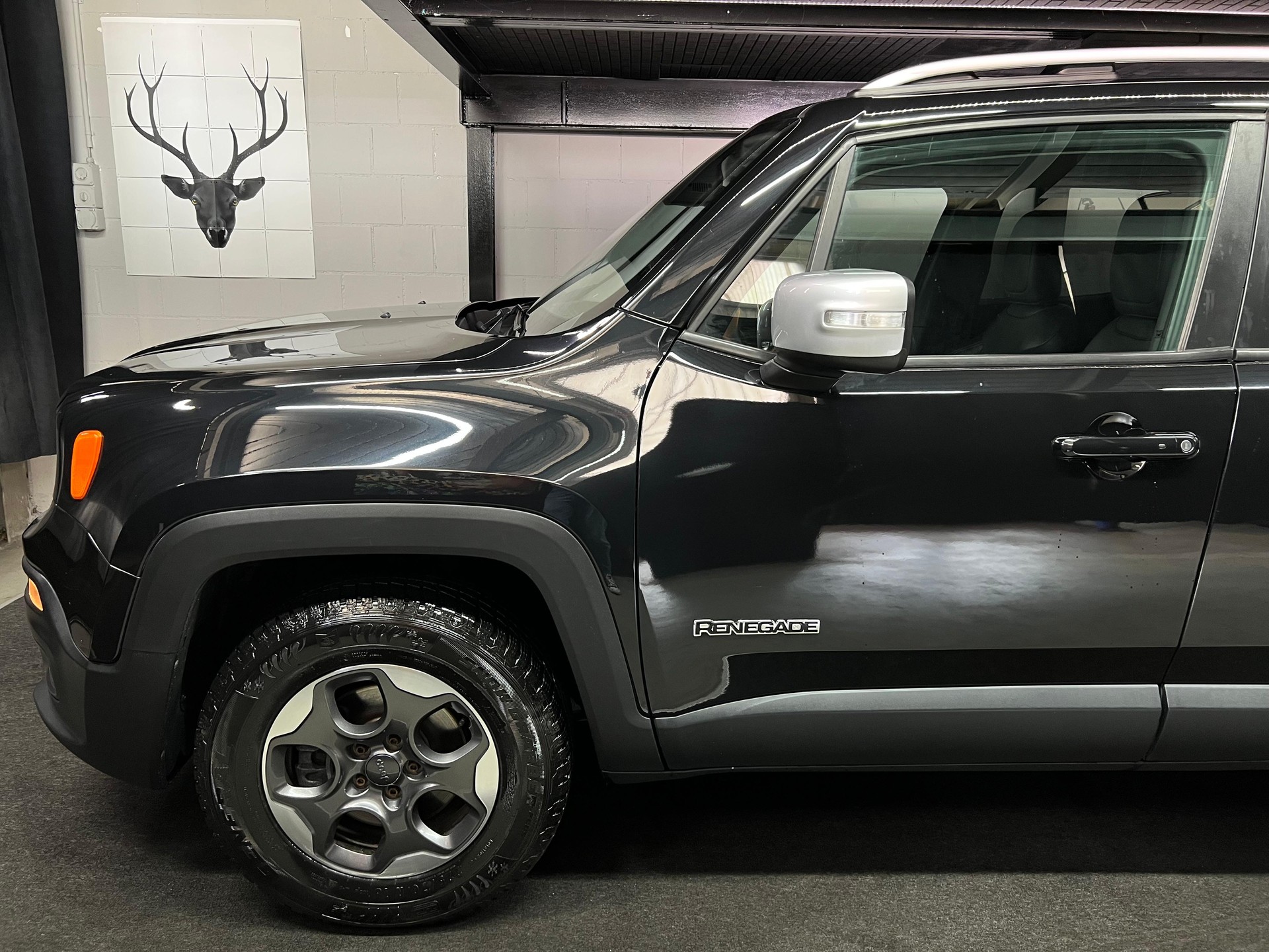 JEEP Renegade 1.4 Turbo Limited AWD-image-4