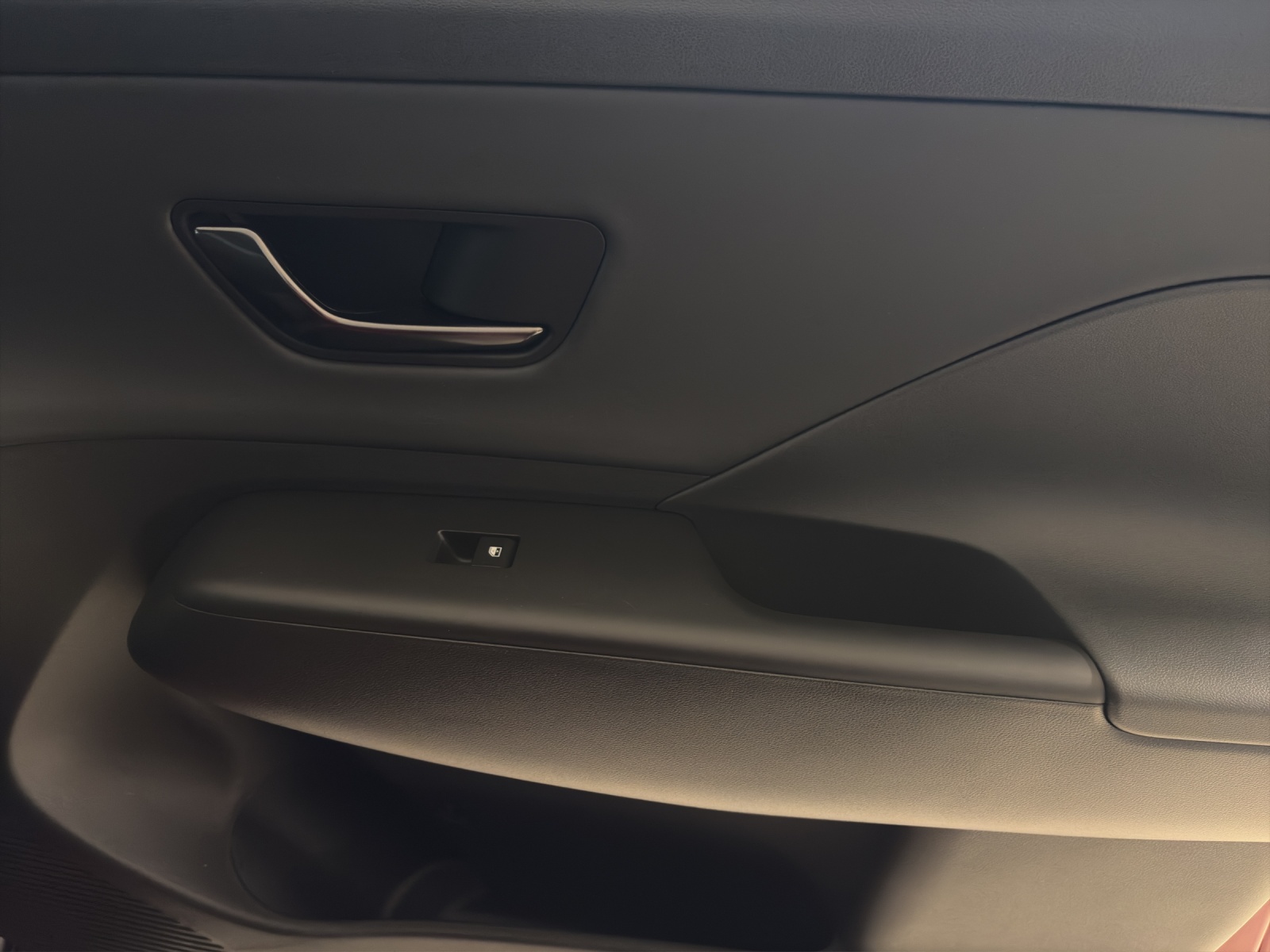 HYUNDAI Kona 1.6 GDi HEV N Line DCT-image-10