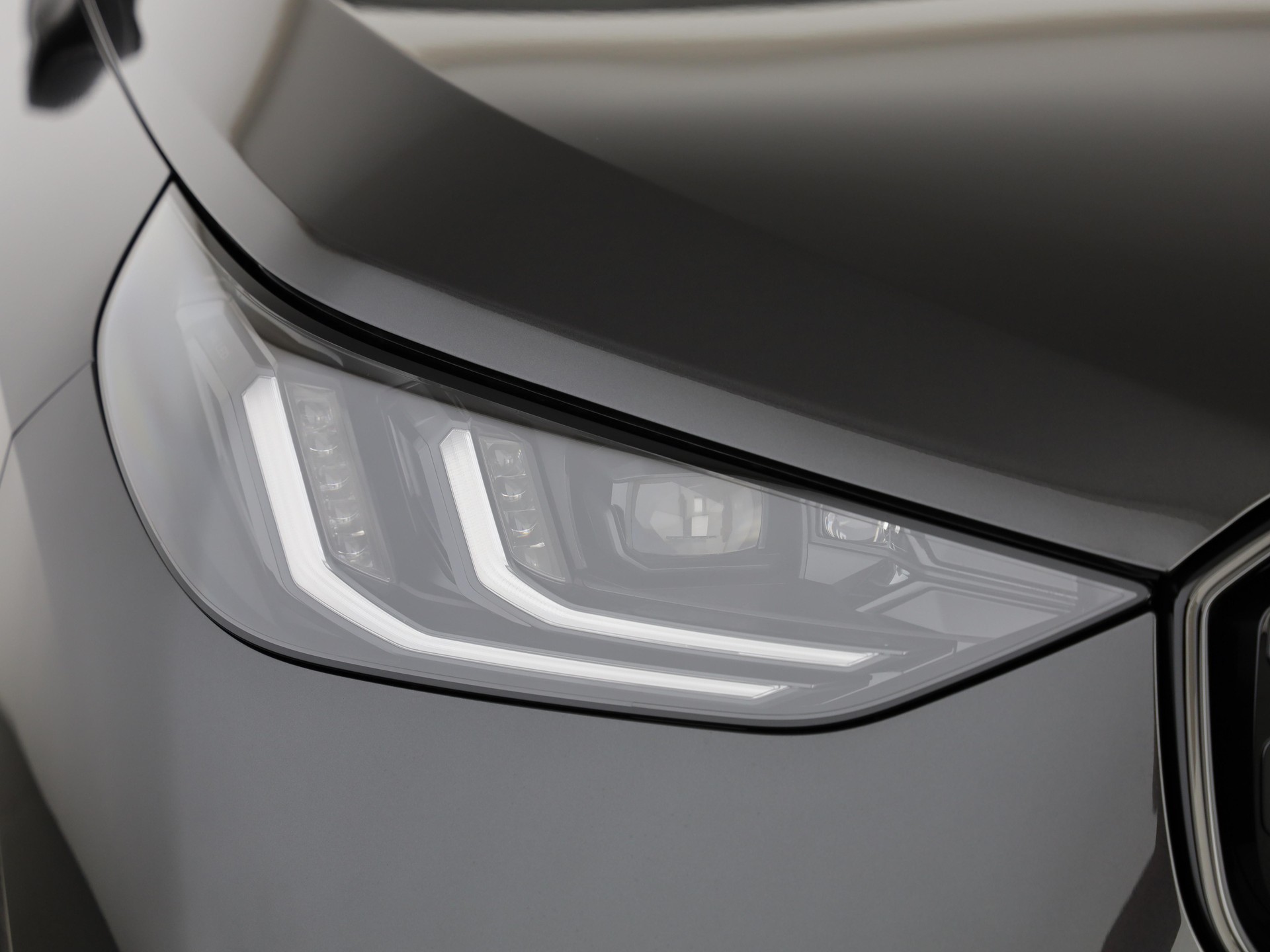 BMW X3 M50i-image-5
