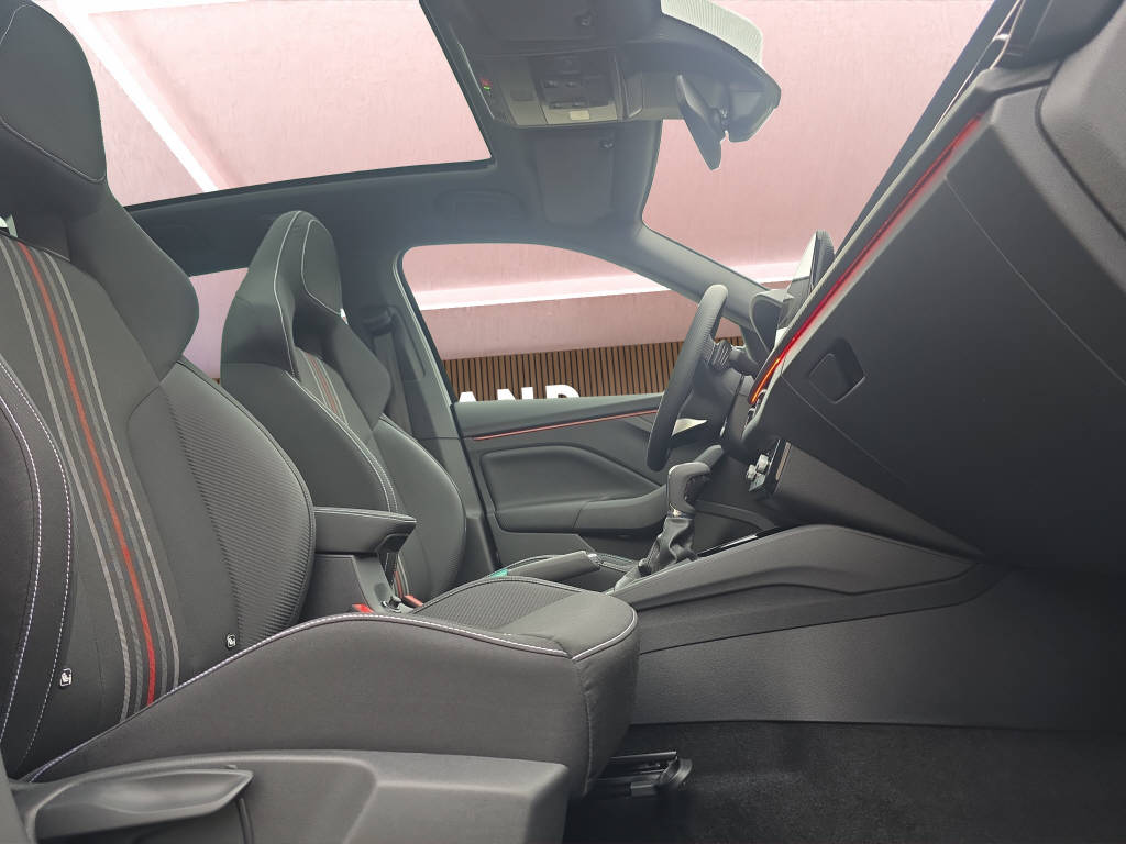 SKODA Kamiq 1.5 TSI Monte Carlo DSG-image-20