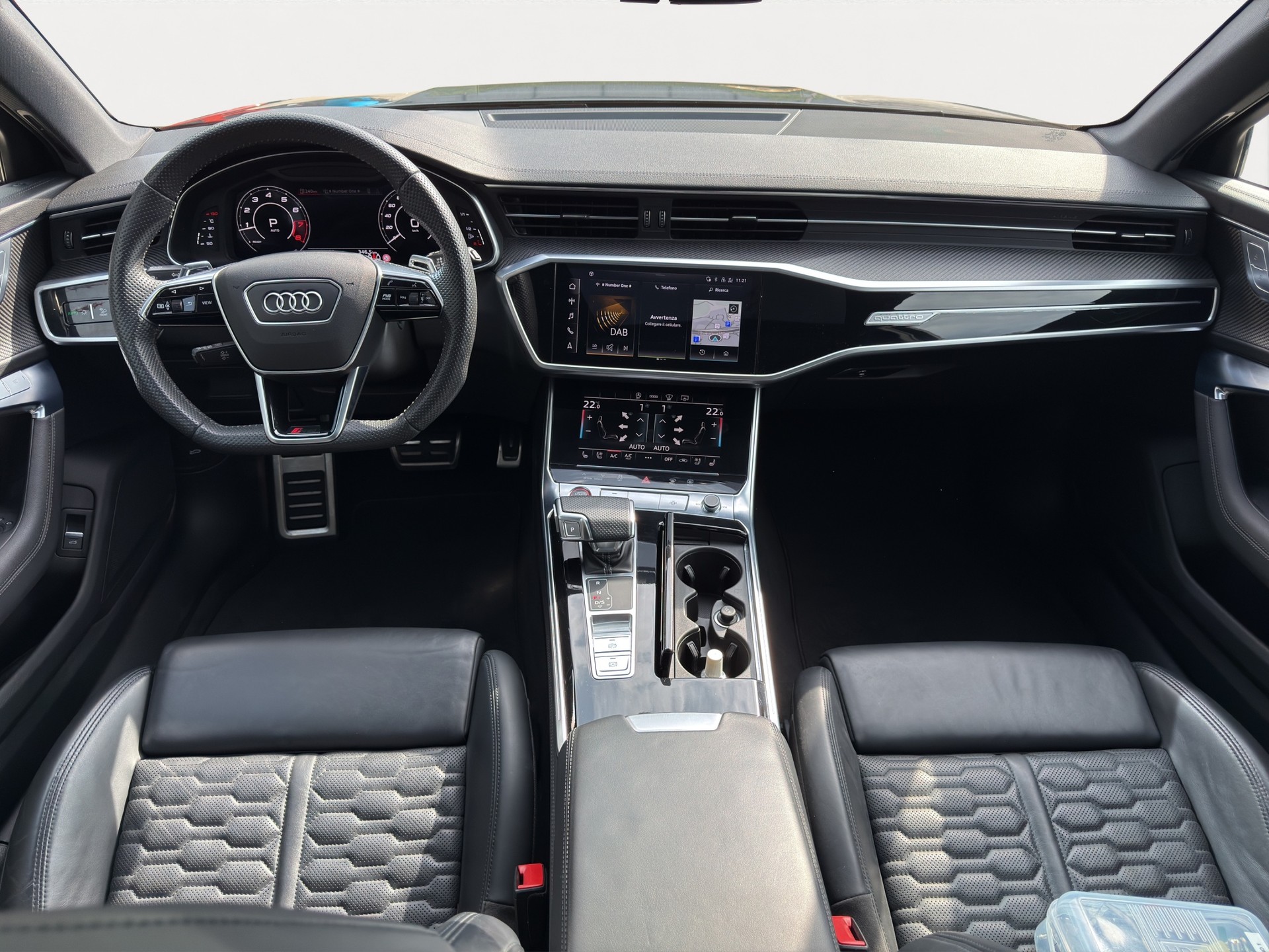 AUDI RS6 Avant 4.0 TFSI V8 quattro-image-8