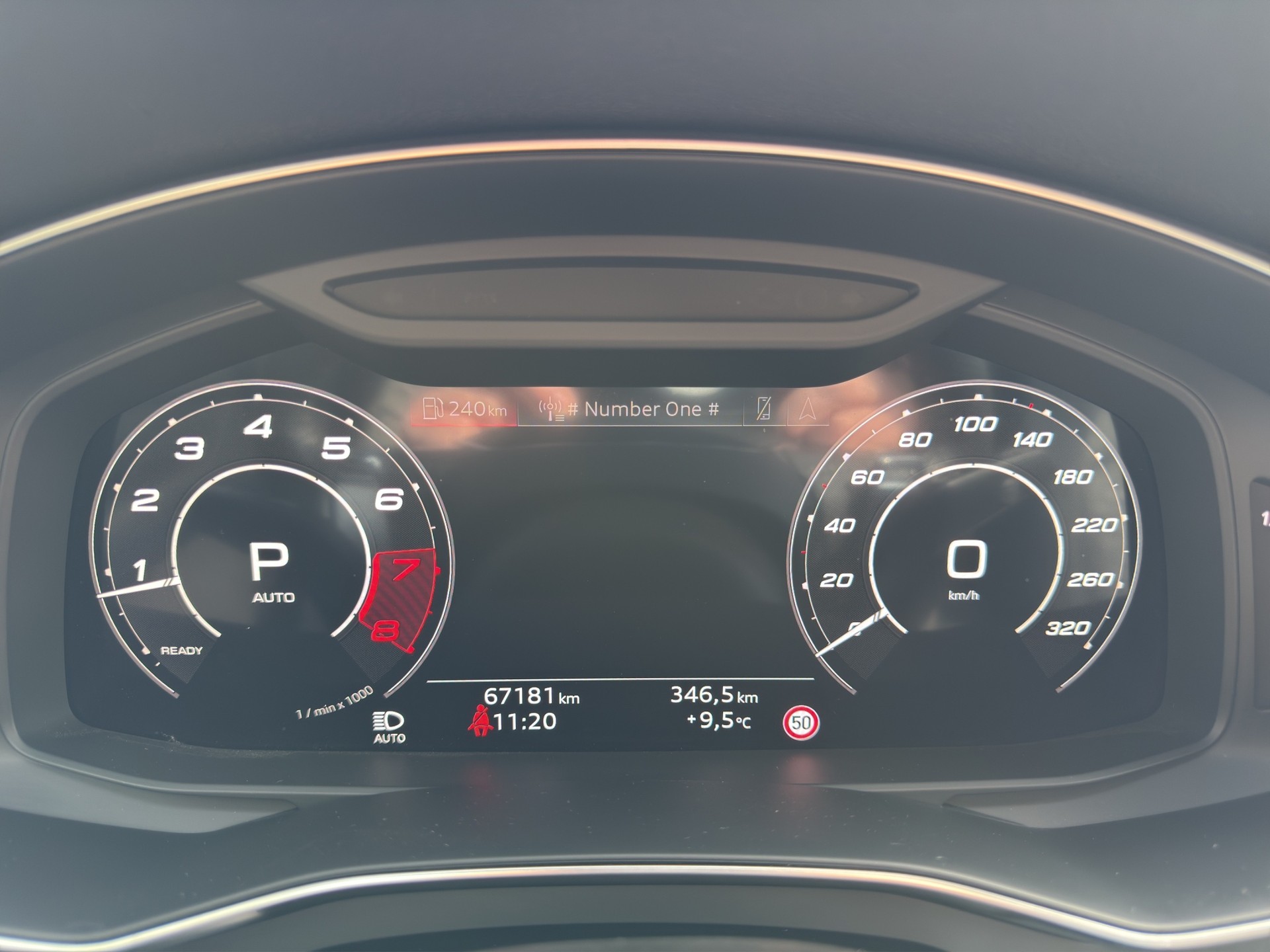 AUDI RS6 Avant 4.0 TFSI V8 quattro-image-7
