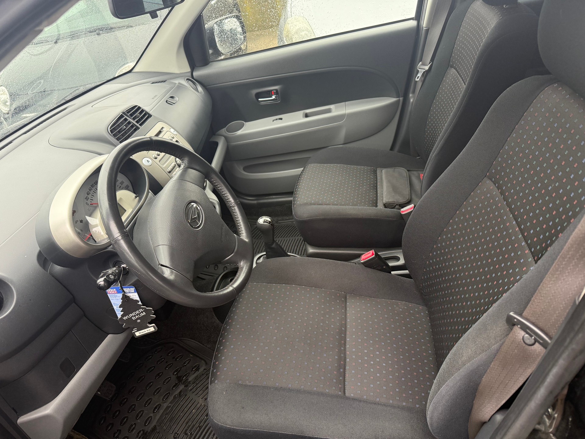DAIHATSU Sirion 1.3 eco-4WD-image-10