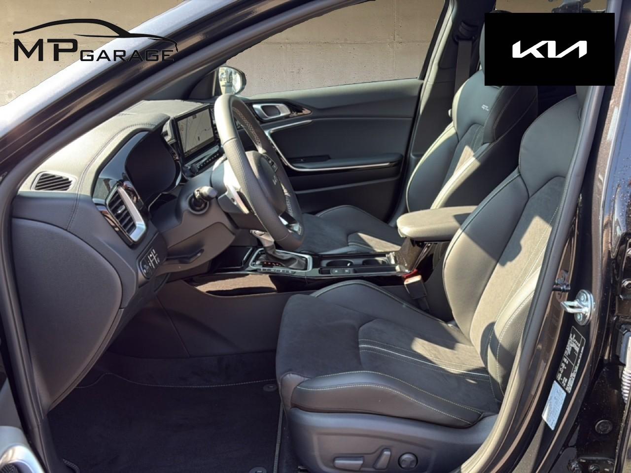 KIA XCeed 1.6 T-GDi GT-Line-image-13