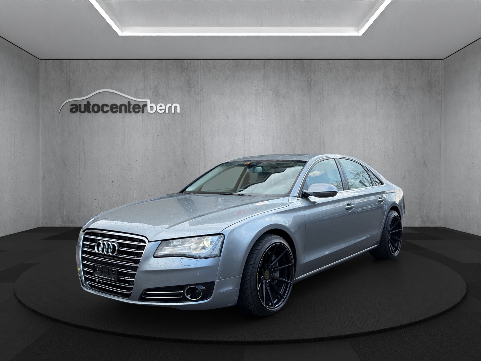 AUDI A8 4.2 TDI quattro tiptronic-image-2