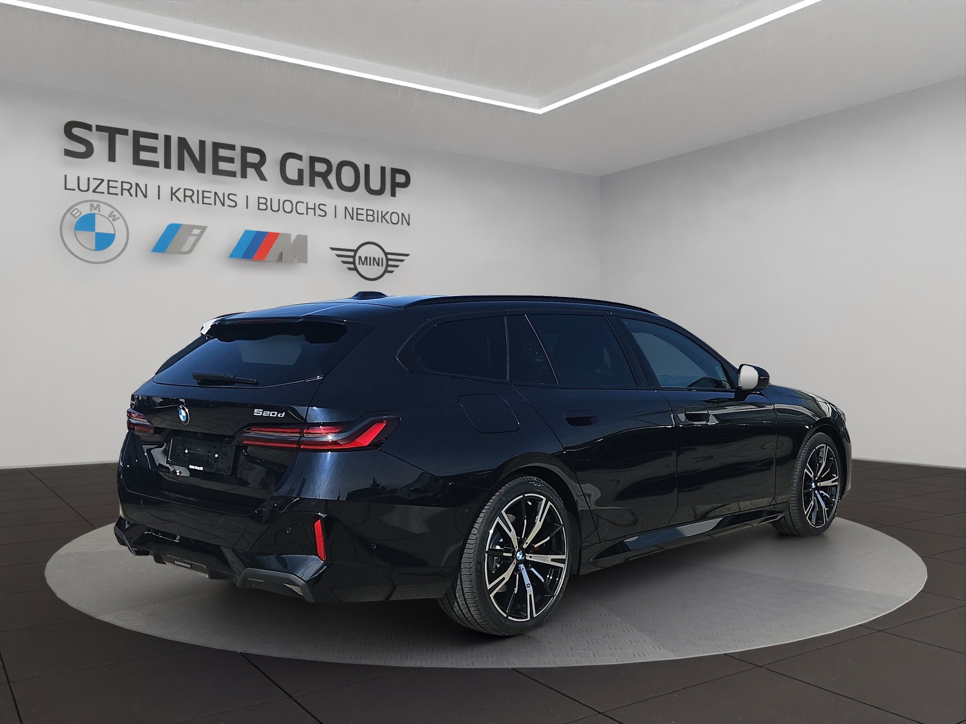 BMW 520d xDrive 48V Touring M Sport Pro Steptronic-image-4