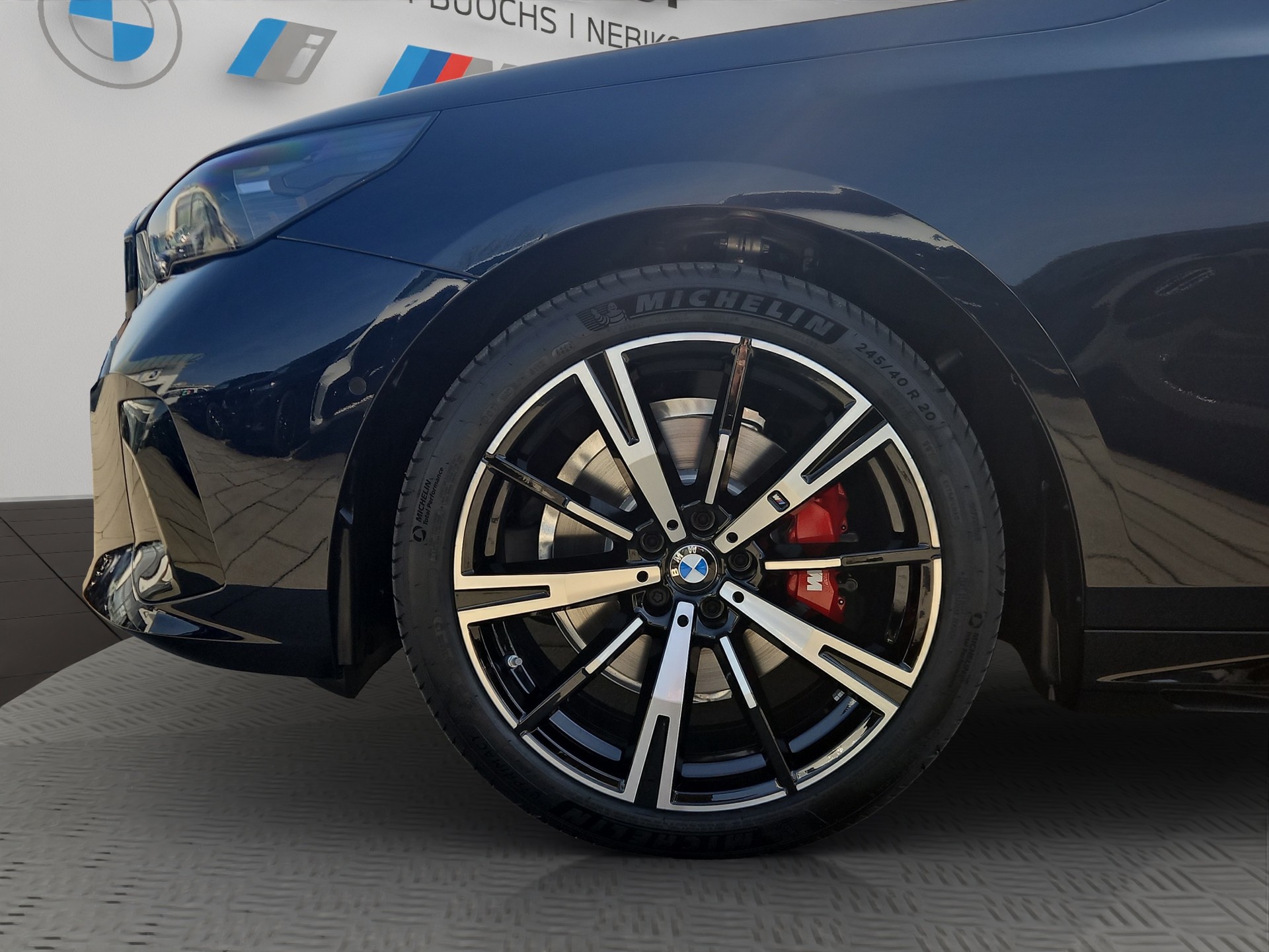 BMW 520d xDrive 48V Touring M Sport Pro Steptronic-image-8