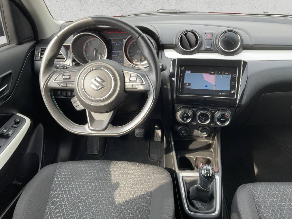 SUZUKI Swift 1.2 Compact Top Hybrid 4x4-image-10