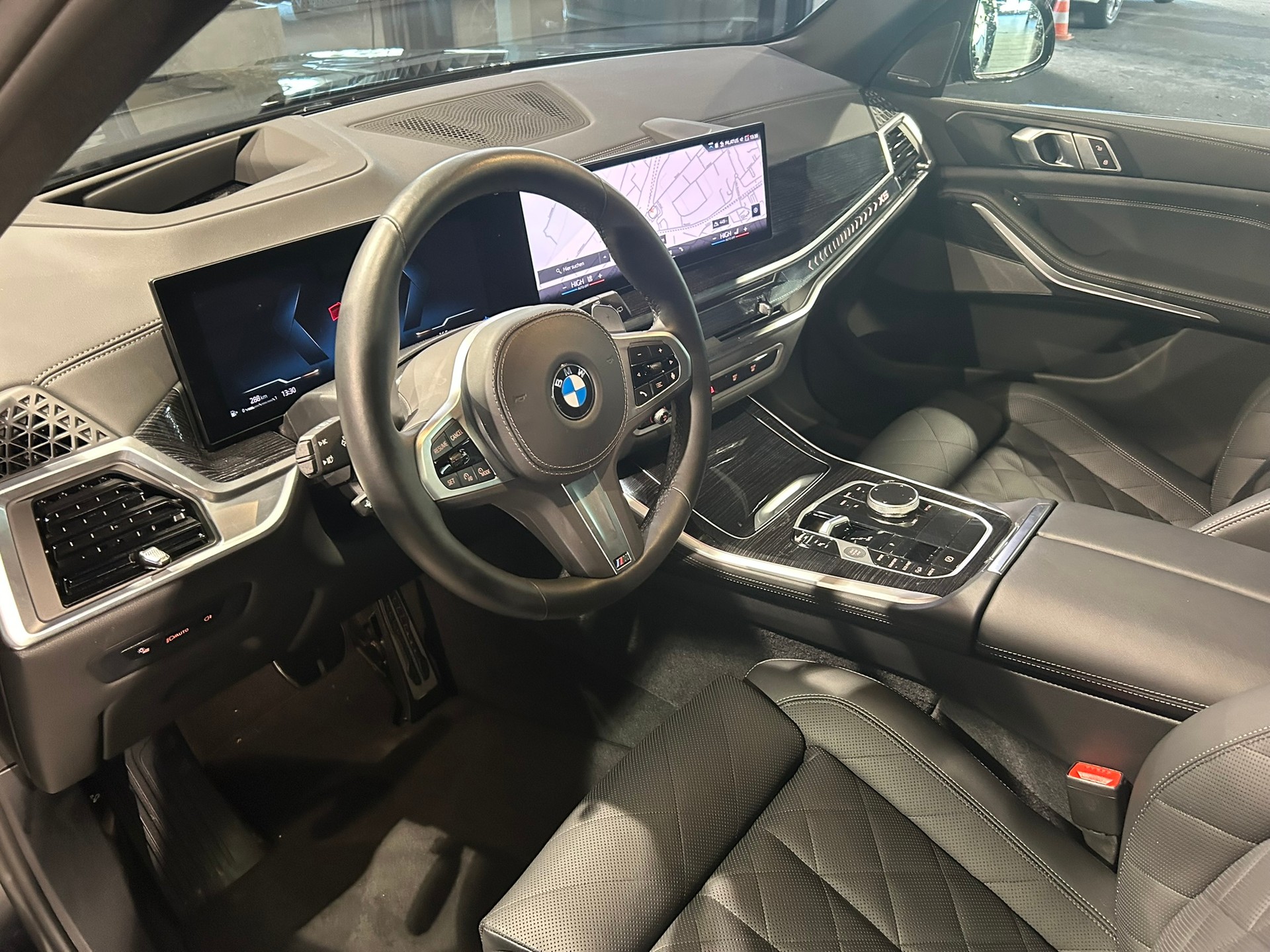 BMW X5 xDrive 48V 30d M Sport Steptronic-image-29