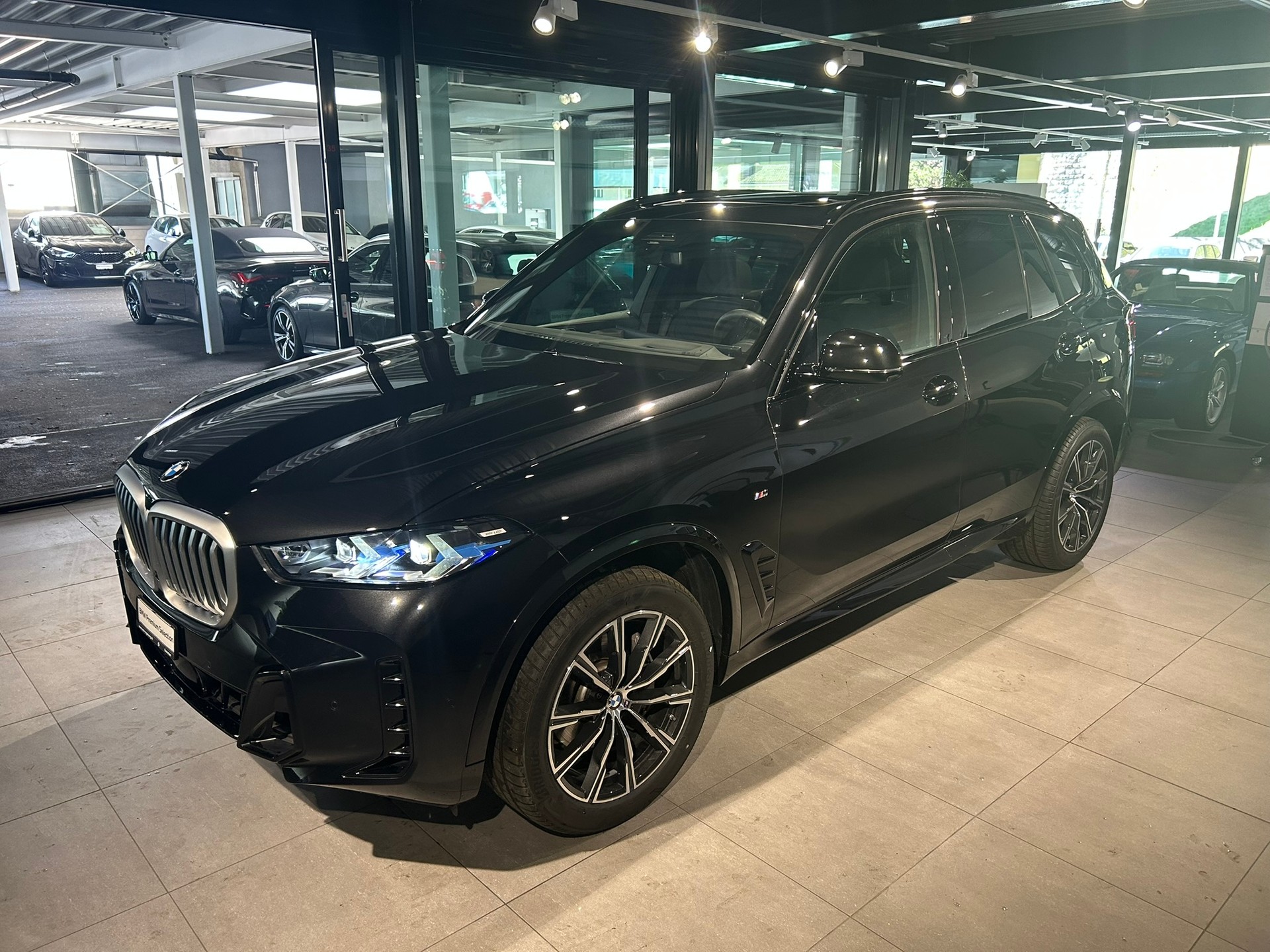 BMW X5 xDrive 48V 30d M Sport Steptronic-image-4
