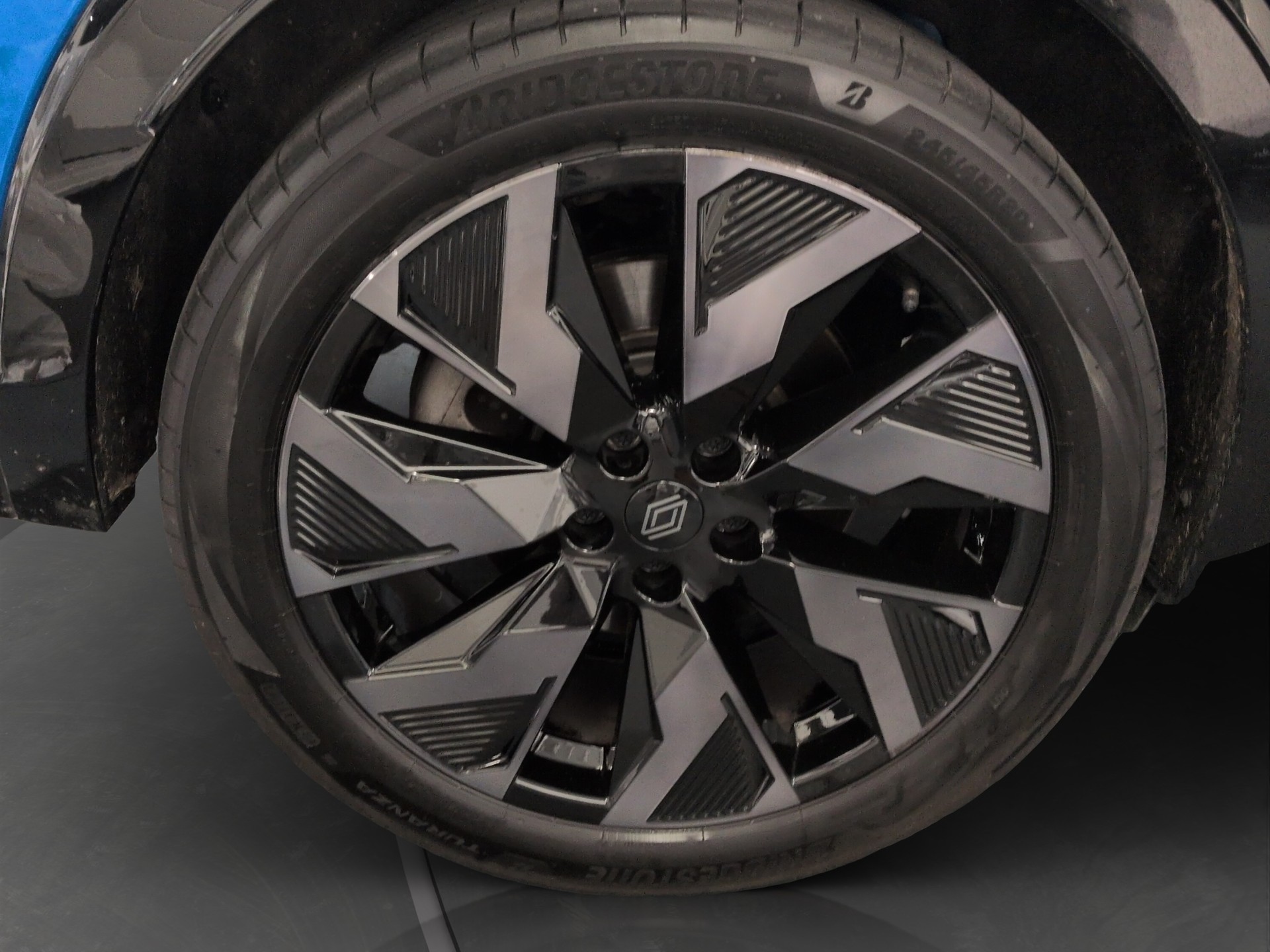 RENAULT Rafale 1.2 E-Tech Hybrid 200 Esprit Alpine-image-25