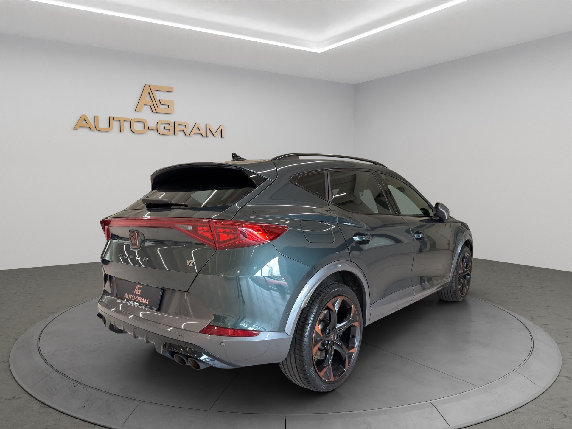 CUPRA Formentor 2.0TSI VZ 4Drive DSG-image-4