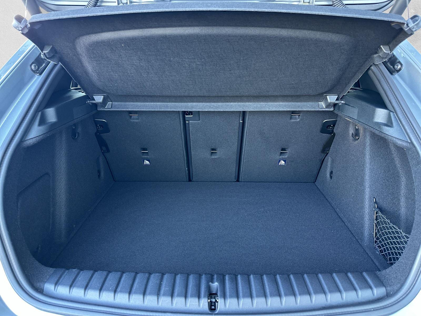BMW 120i M Sport PRO F40 (CH)-image-9