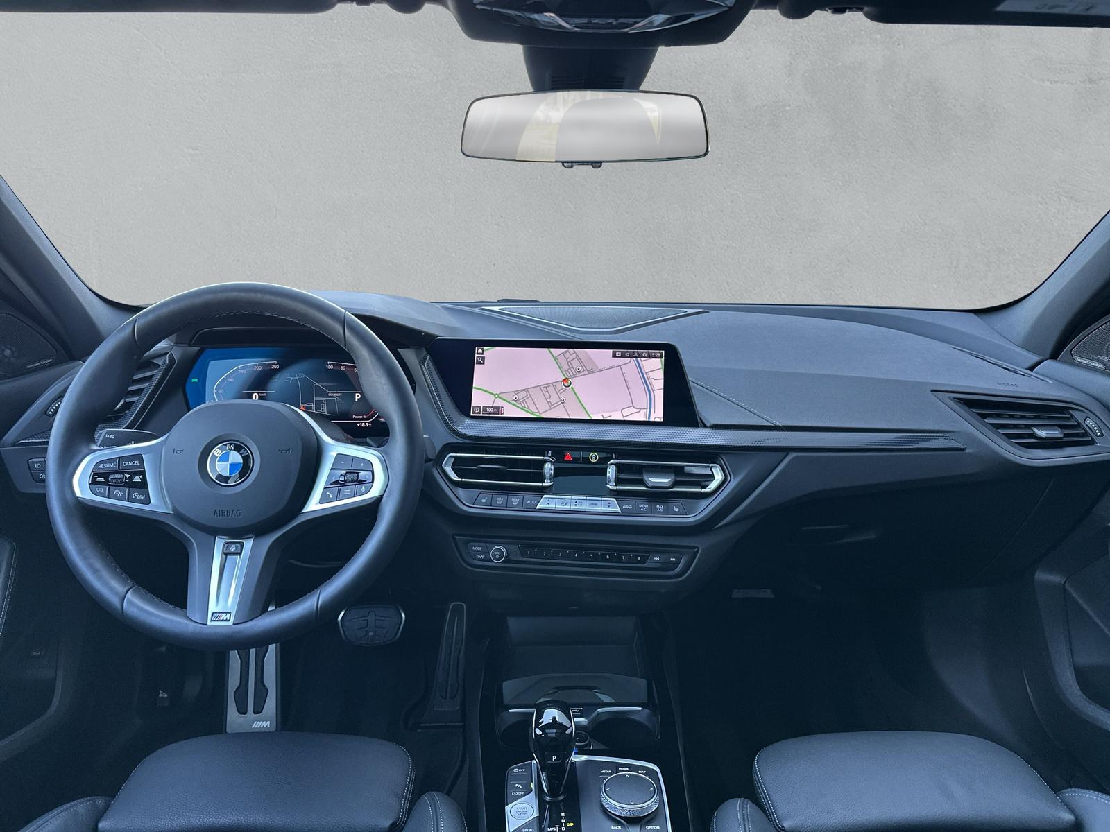 BMW 120i M Sport PRO F40 (CH)-image-12