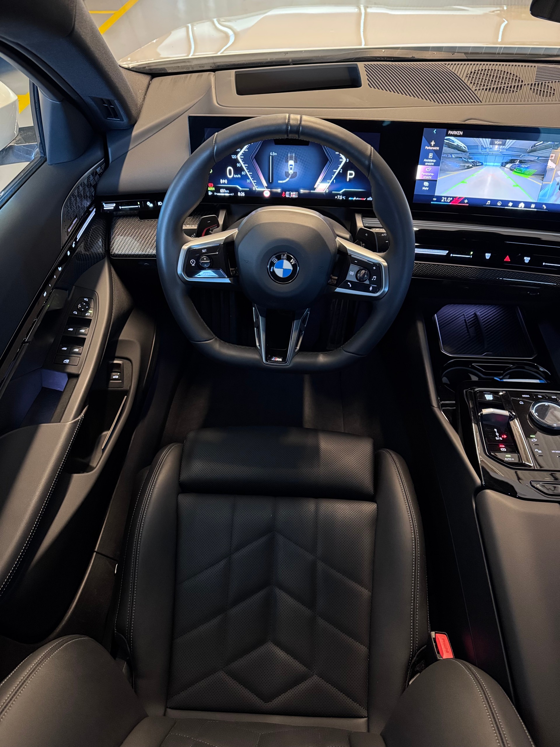 BMW 540d xDrive 48V Touring M Sport Pro Steptronic-image-6