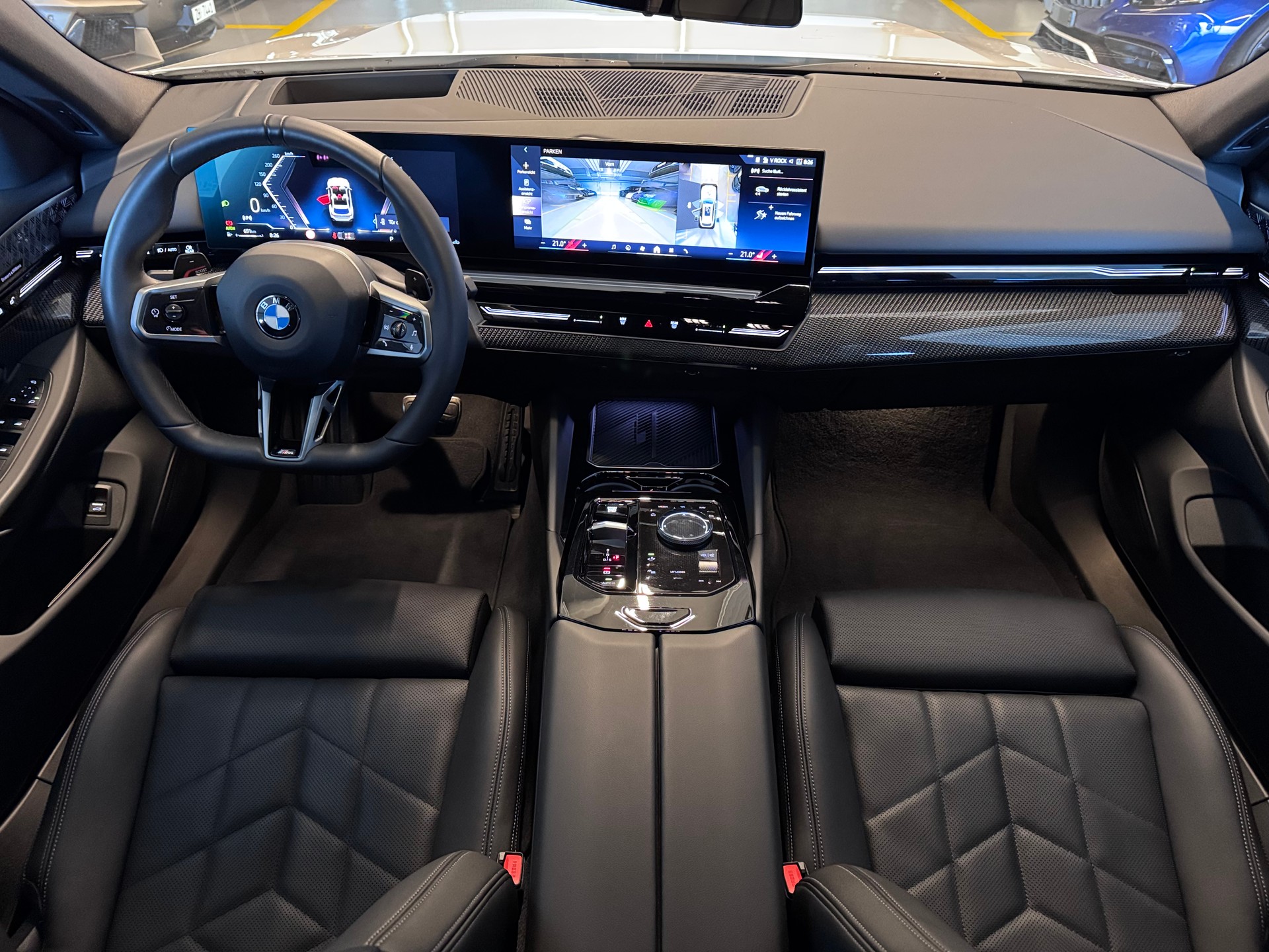 BMW 540d xDrive 48V Touring M Sport Pro Steptronic-image-4