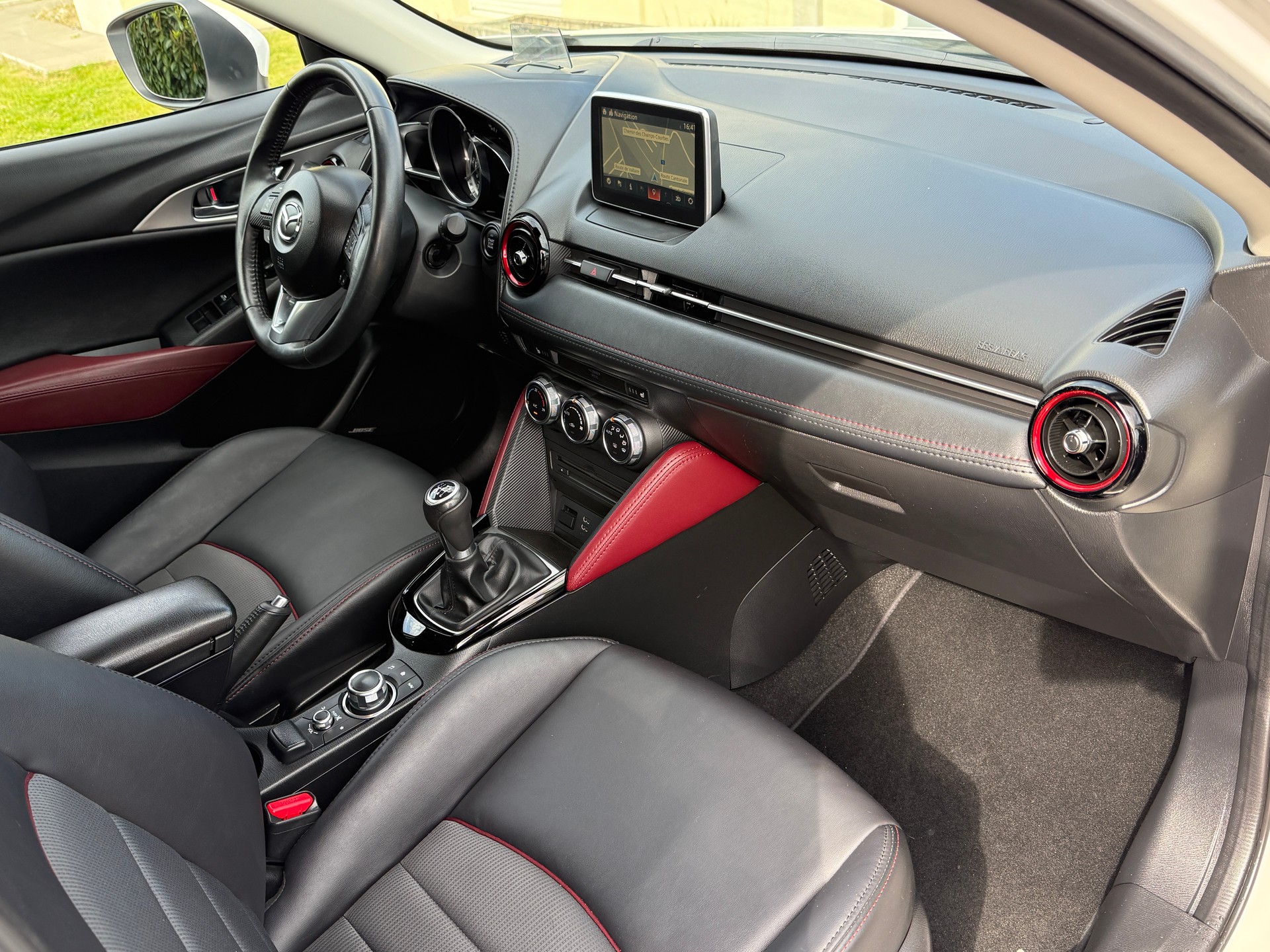 MAZDA CX-3 2.0 Revolution FWD-image-12