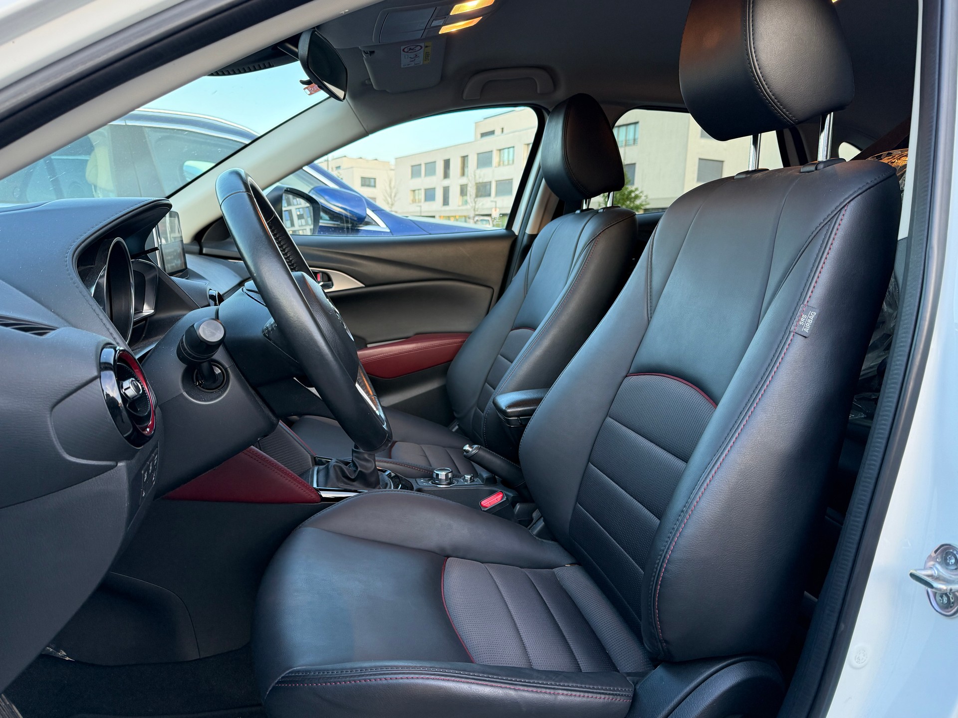 MAZDA CX-3 2.0 Revolution FWD-image-16
