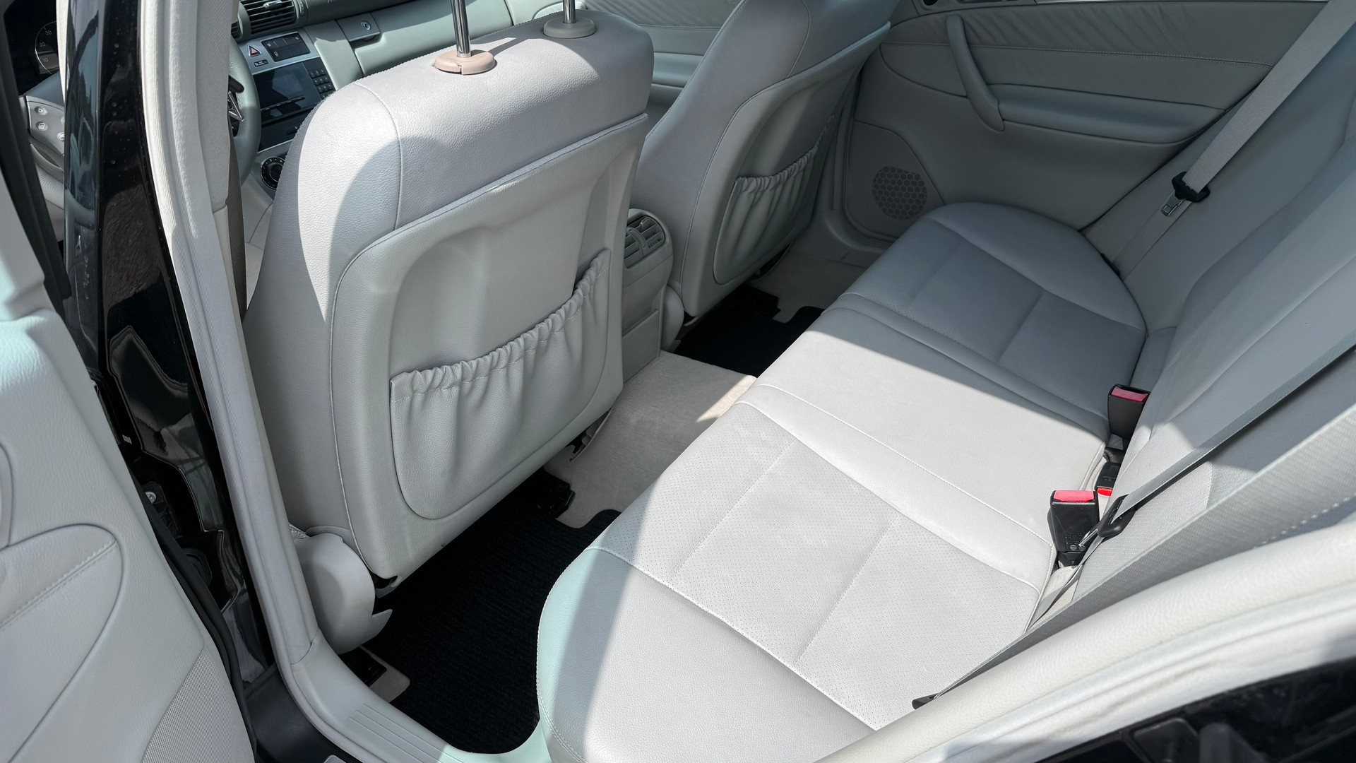 MERCEDES-BENZ C 280 Avantgarde-image-9