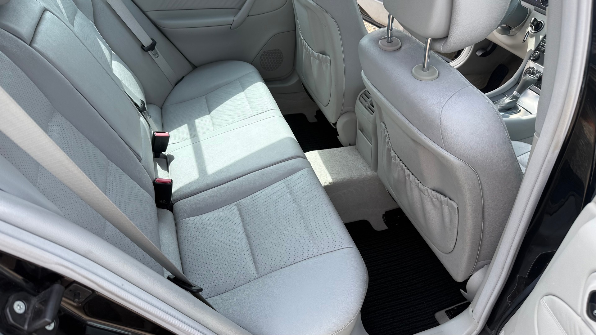 MERCEDES-BENZ C 280 Avantgarde-image-8