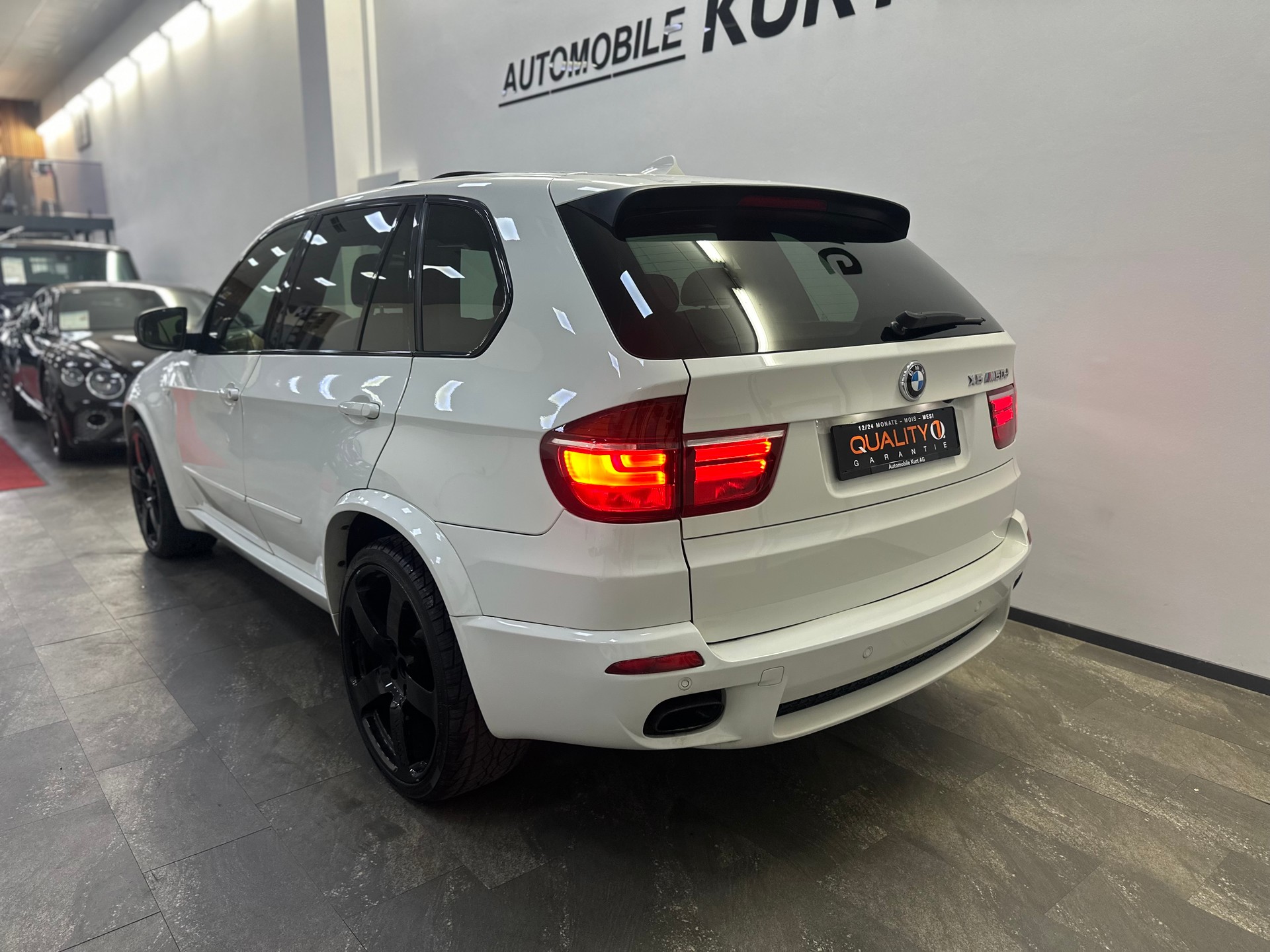 BMW X5 xDrive M50d Steptronic-image-3