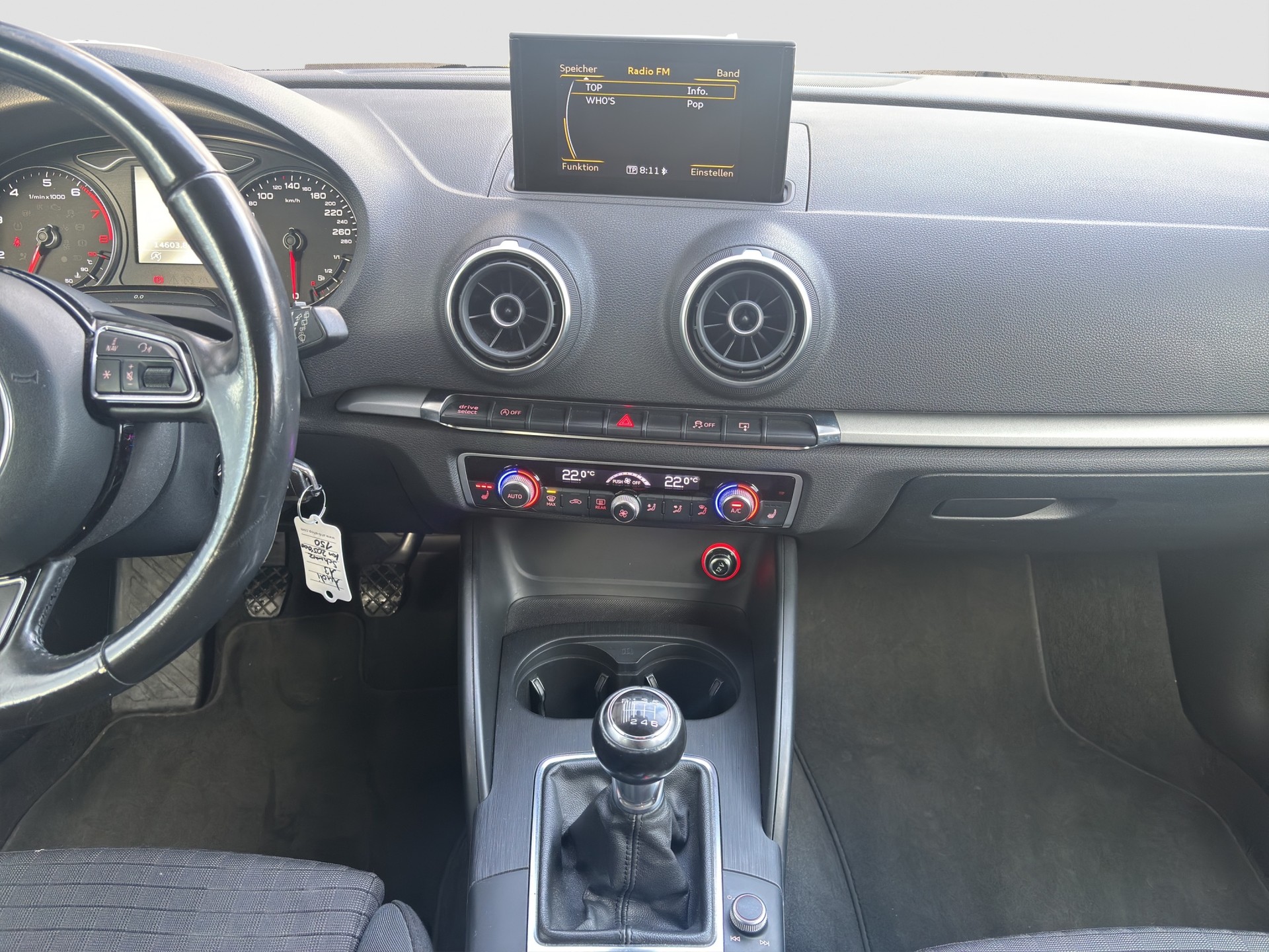 AUDI A3 Sportback 1.4 TFSI Ambition-image-6